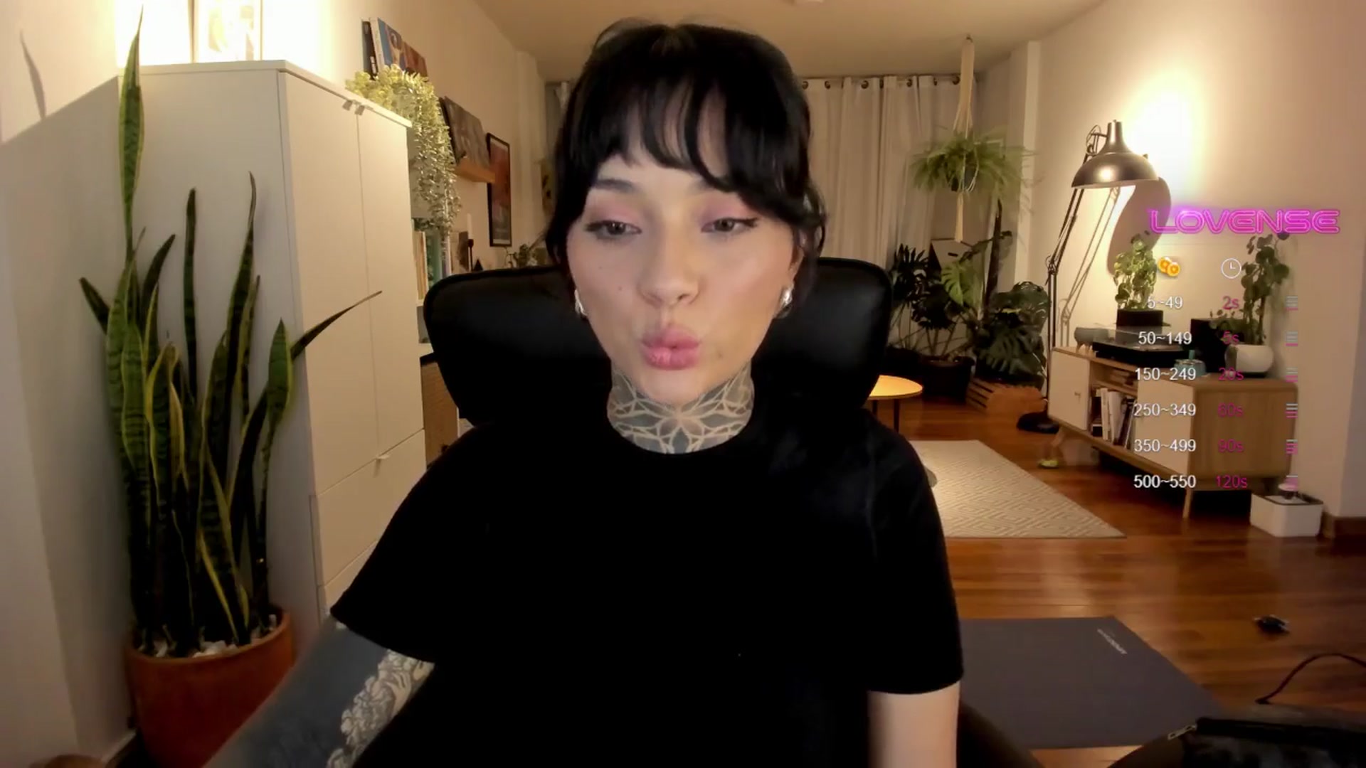 Gallery image thumbnail from Ysabeau's myfreecams stream on, 09/03/2024, 24:39 image 12 of 20