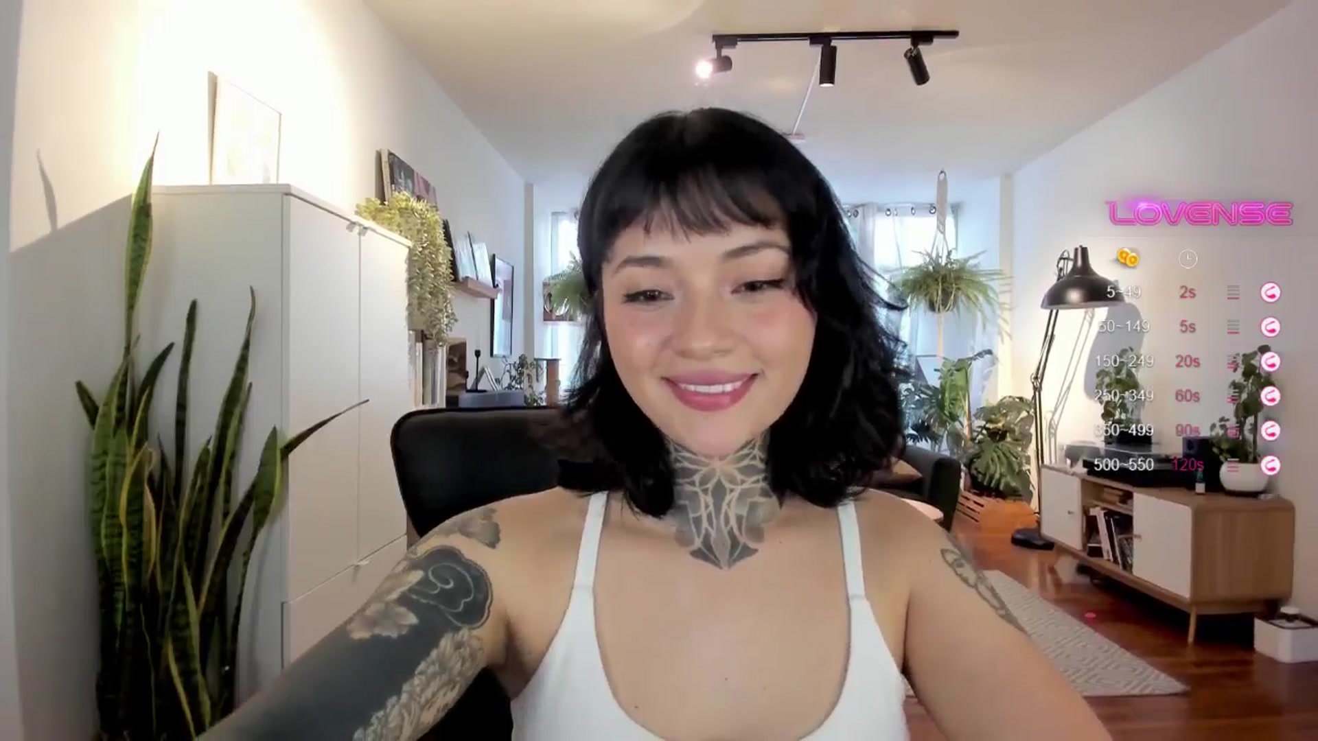 Gallery image thumbnail from Ysabeau's myfreecams stream on, 09/06/2024, 22:46 image 19 of 20
