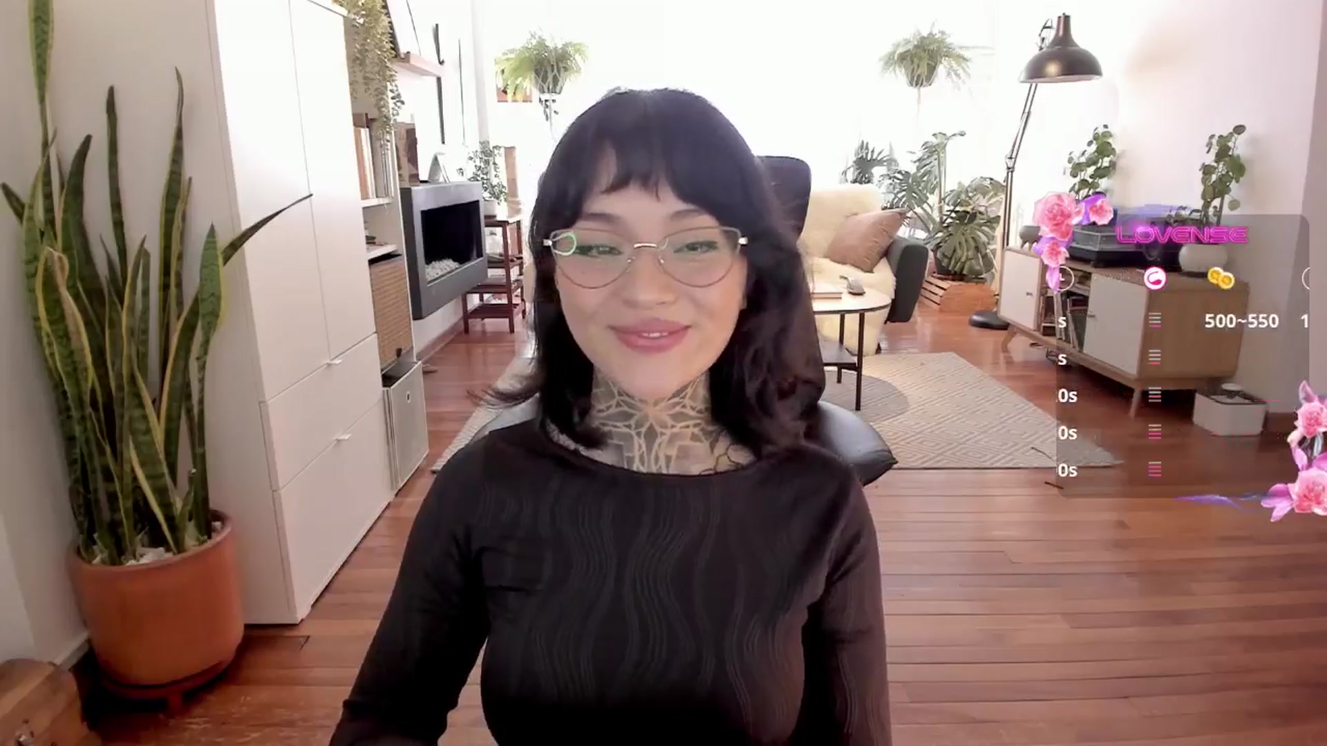 Gallery image thumbnail from Ysabeau's myfreecams stream on, 09/14/2024, 18:47 image 5 of 20