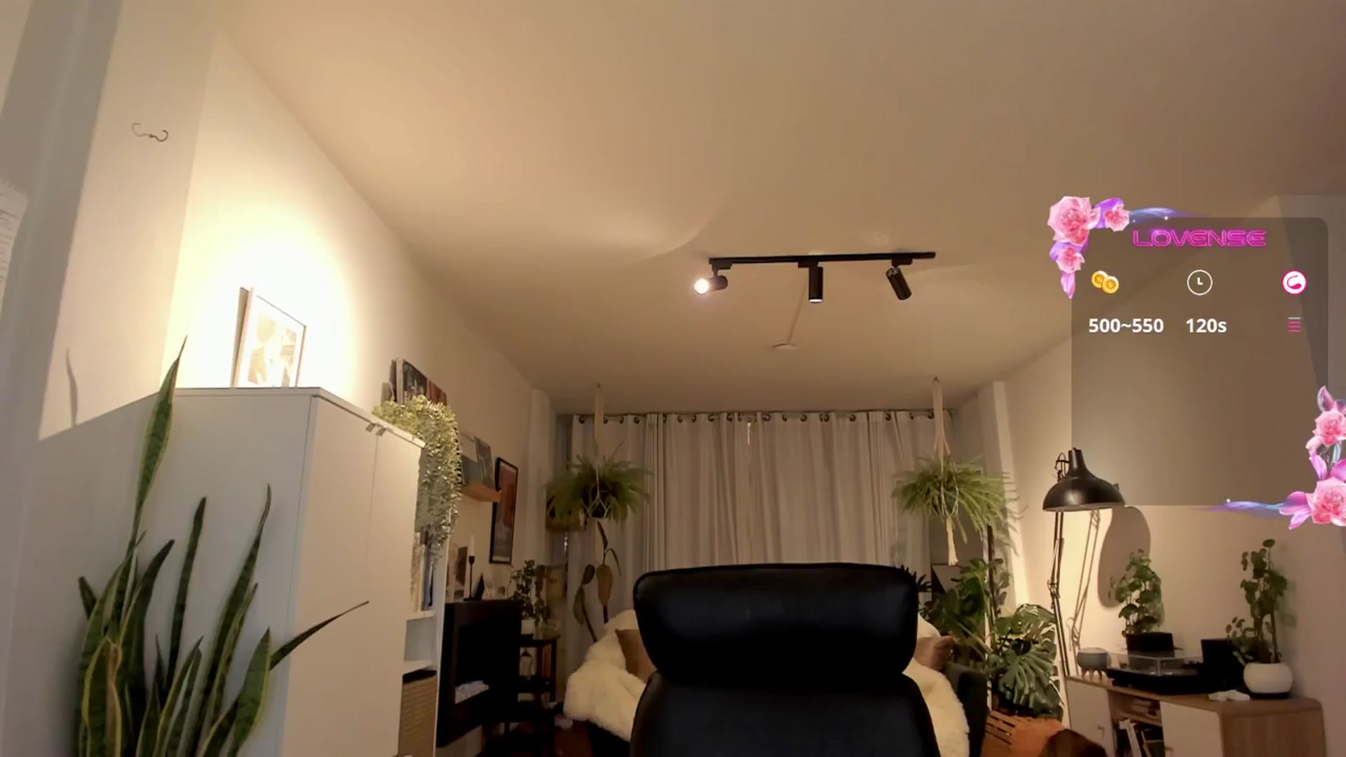 Gallery image thumbnail from Ysabeau's myfreecams stream on, 09/17/2024, 06:02 image 20 of 20