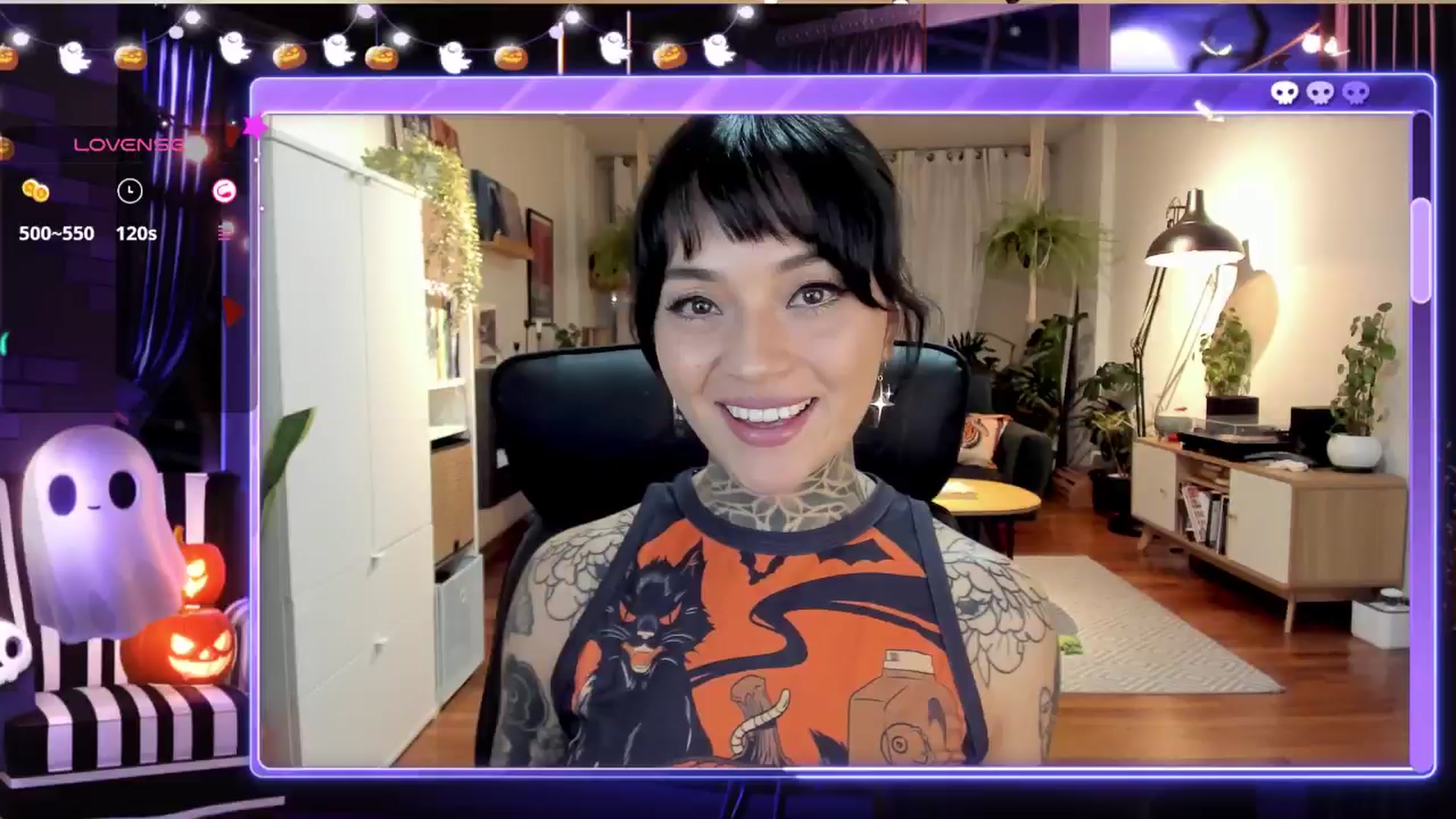 Gallery image thumbnail from Ysabeau's myfreecams stream on, 10/02/2024, 01:22 image 1 of 20