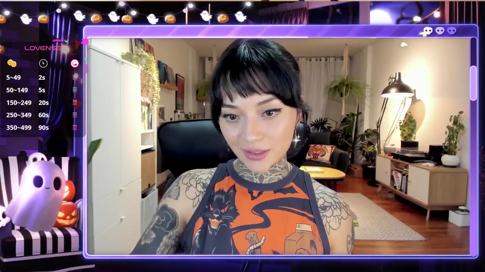 Gallery image thumbnail from Ysabeau's myfreecams stream on, 10/02/2024, 01:22 image 6 of 20