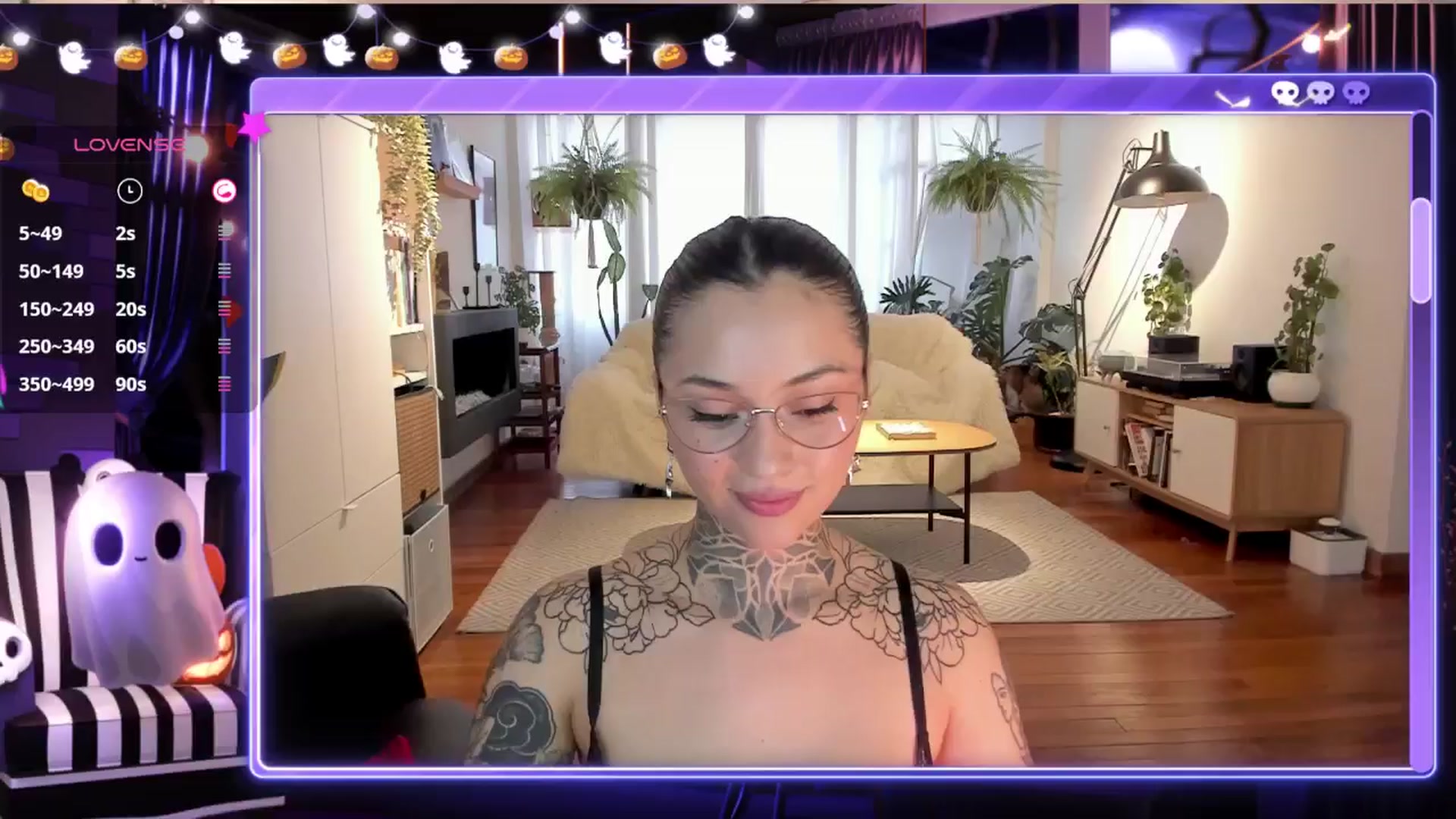 Gallery image thumbnail from Ysabeau's myfreecams stream on, 10/02/2024, 23:28 image 5 of 20