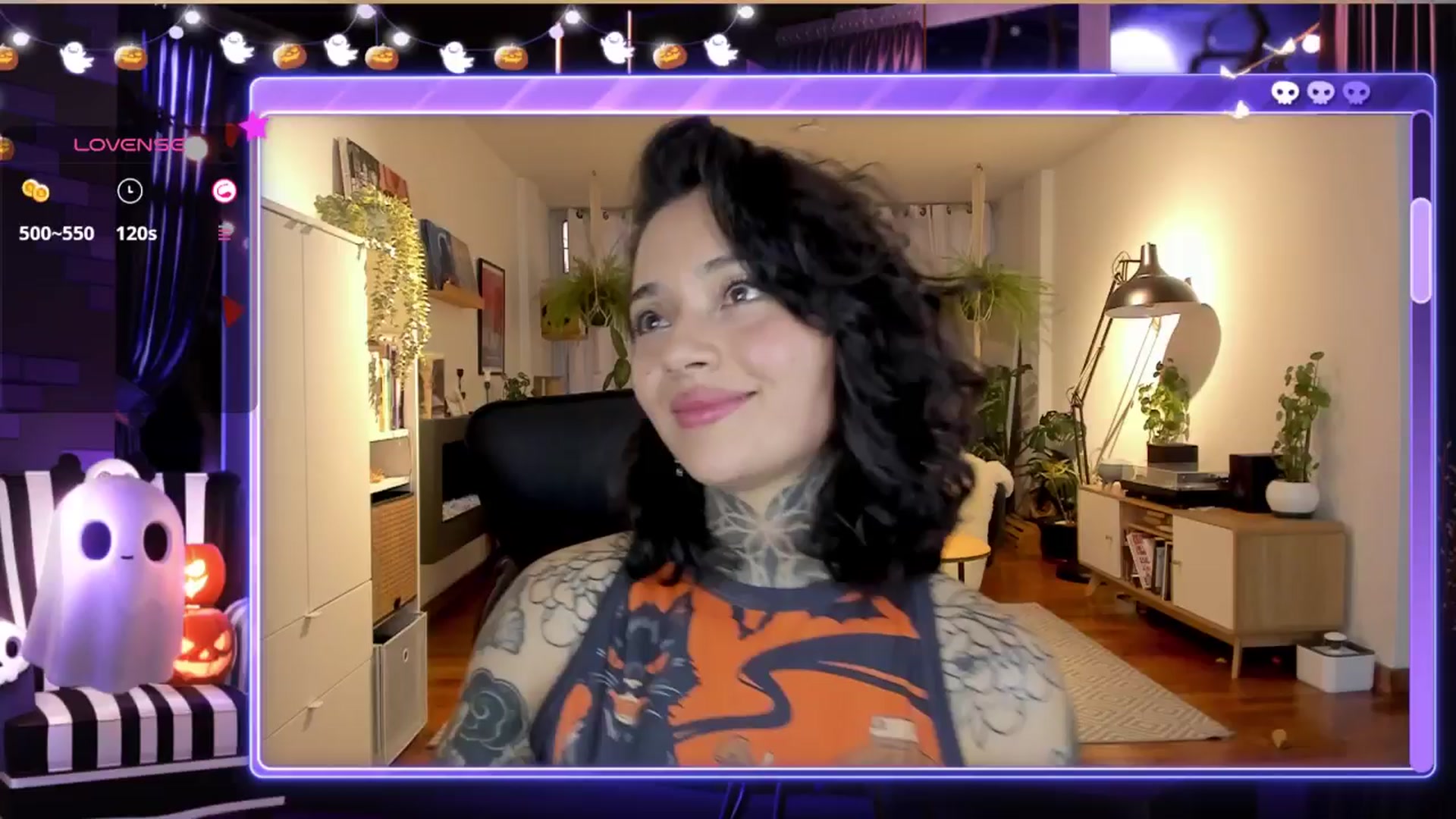 Gallery image thumbnail from Ysabeau's myfreecams stream on, 10/03/2024, 23:41 image 6 of 20