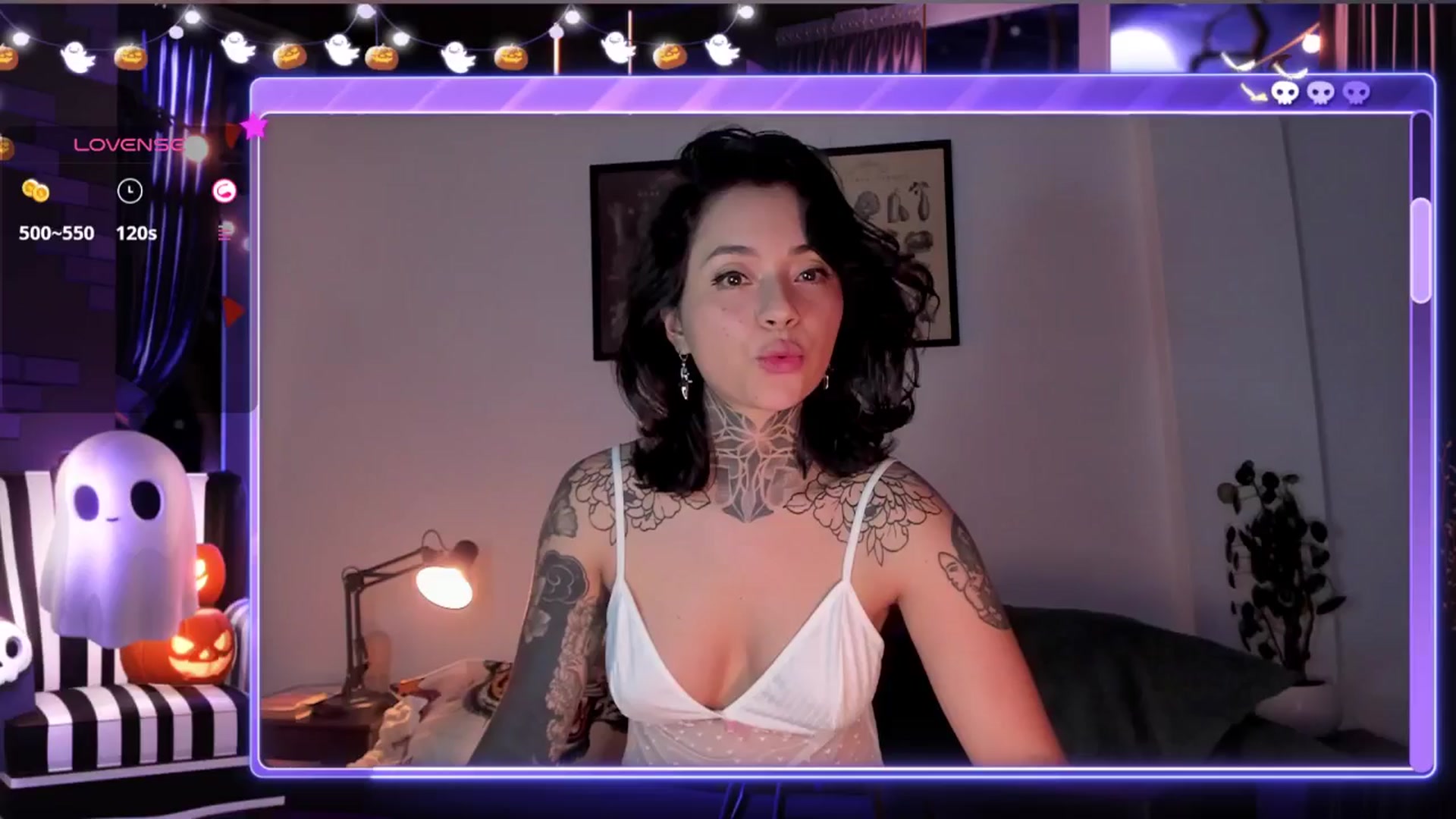 Gallery image thumbnail from Ysabeau's myfreecams stream on, 10/11/2024, 24:15 image 2 of 20