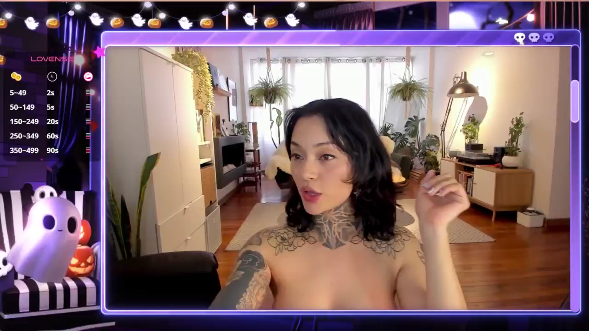 Gallery image thumbnail from Ysabeau's myfreecams stream on, 10/15/2024, 23:33 image 3 of 20