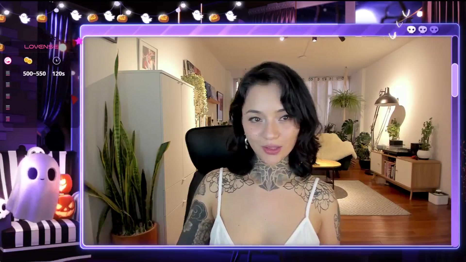 Gallery image thumbnail from Ysabeau's myfreecams stream on, 10/17/2024, 24:06 image 4 of 20