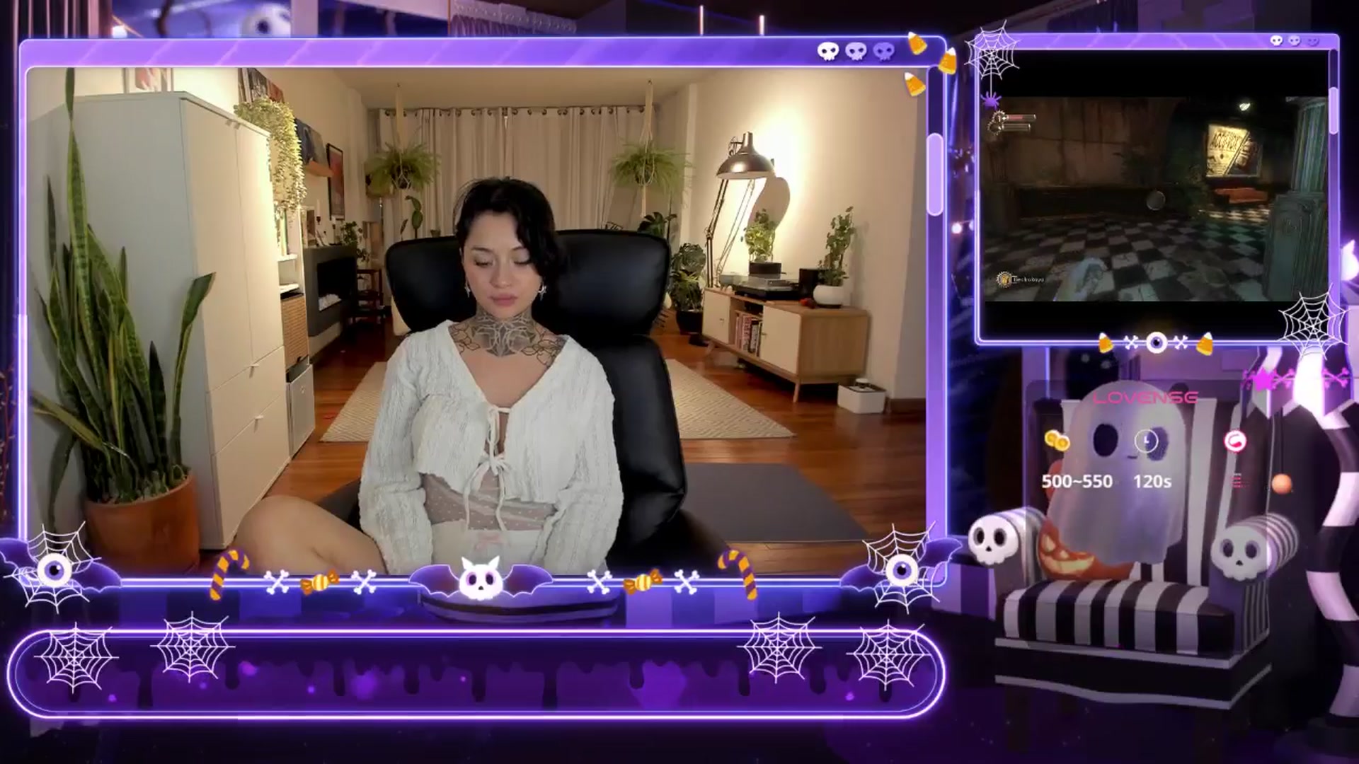 Gallery image thumbnail from Ysabeau's myfreecams stream on, 10/17/2024, 24:06 image 18 of 20