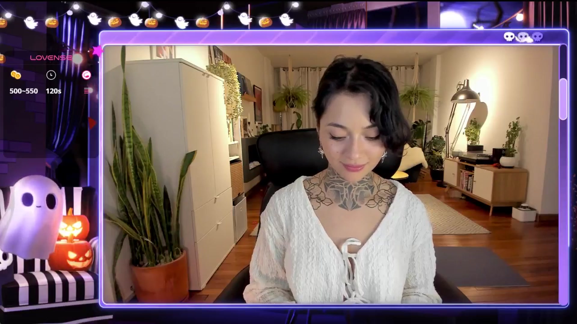 Gallery image thumbnail from Ysabeau's myfreecams stream on, 10/17/2024, 24:06 image 13 of 20