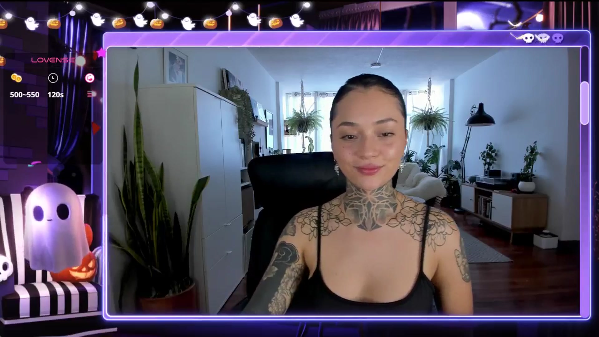 Gallery image thumbnail from Ysabeau's myfreecams stream on, 10/18/2024, 01:40 image 2 of 20