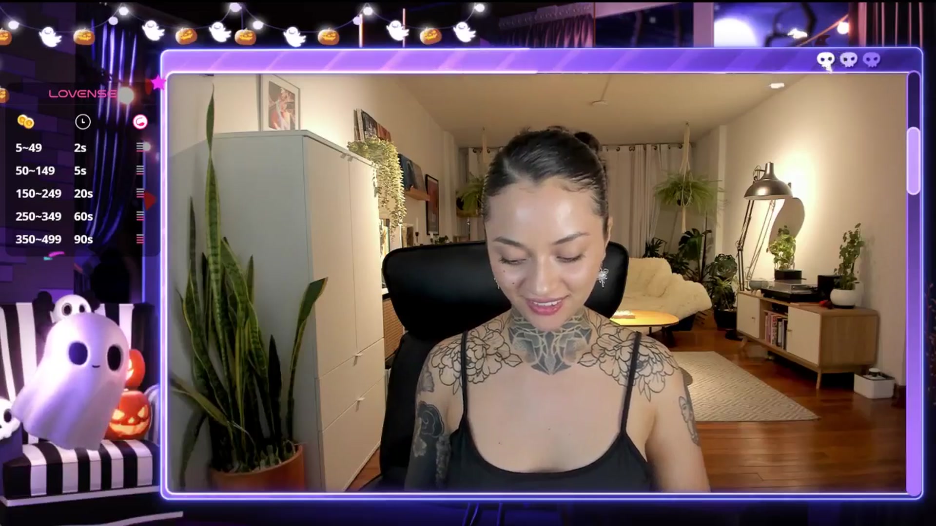 Gallery image thumbnail from Ysabeau's myfreecams stream on, 10/18/2024, 01:40 image 14 of 20