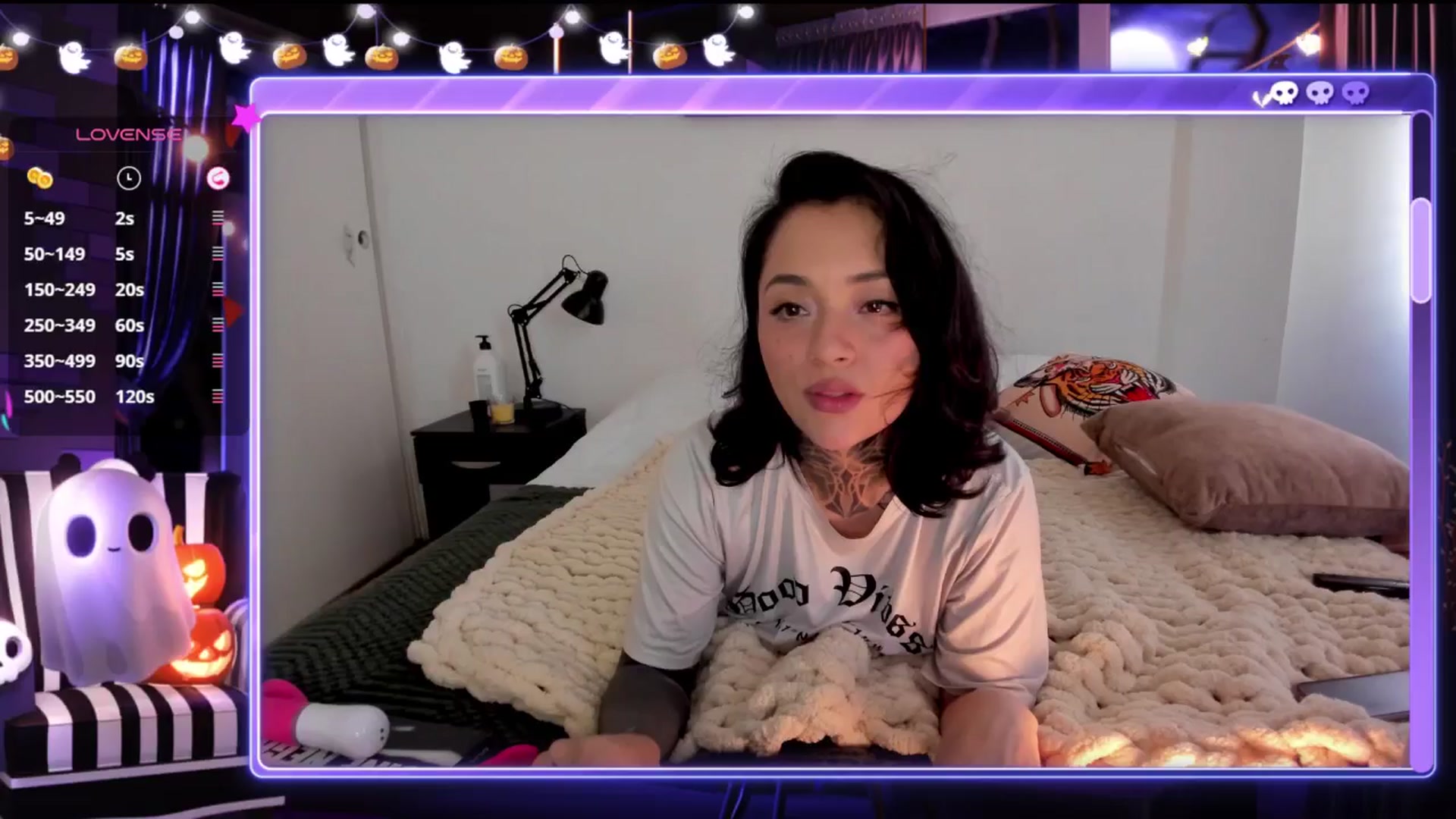 Gallery image thumbnail from Ysabeau's myfreecams stream on, 10/20/2024, 15:54 image 4 of 20