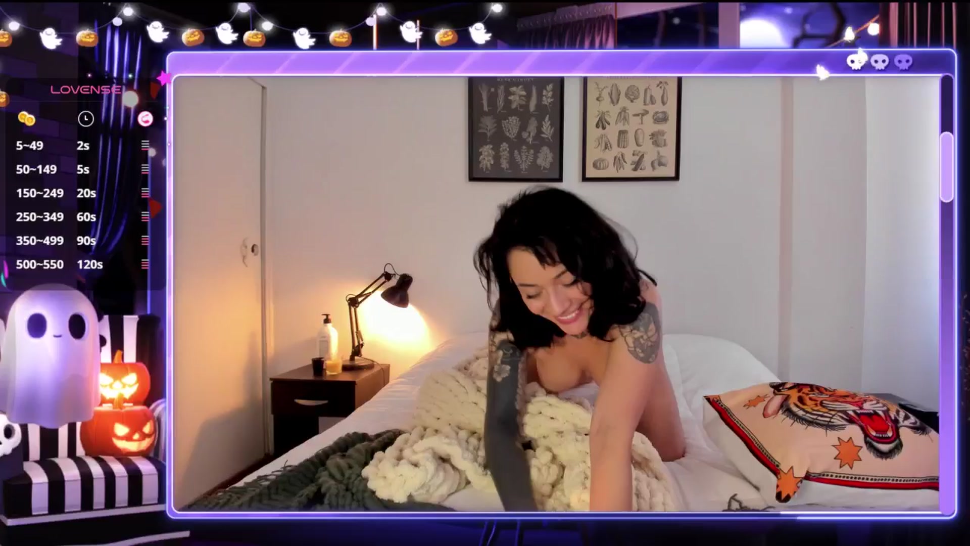 Gallery image thumbnail from Ysabeau's myfreecams stream on, 10/20/2024, 17:25 image 17 of 20
