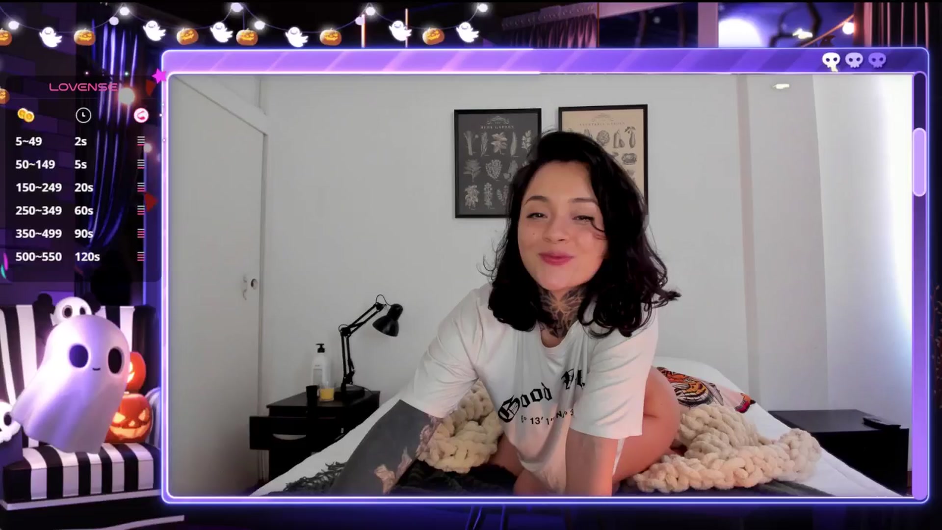 Gallery image thumbnail from Ysabeau's myfreecams stream on, 10/20/2024, 17:25 image 9 of 20
