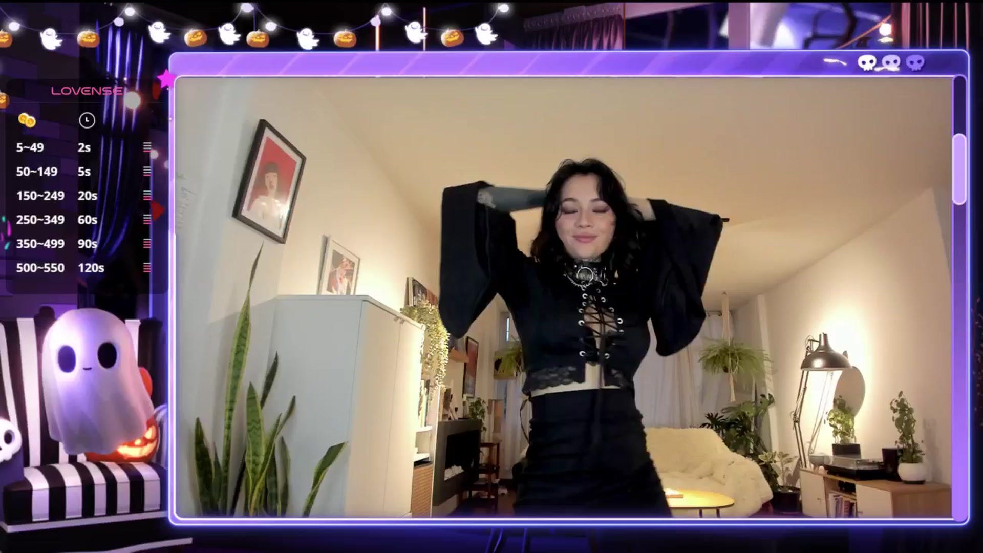 Gallery image thumbnail from Ysabeau's myfreecams stream on, 10/22/2024, 22:50 image 17 of 20