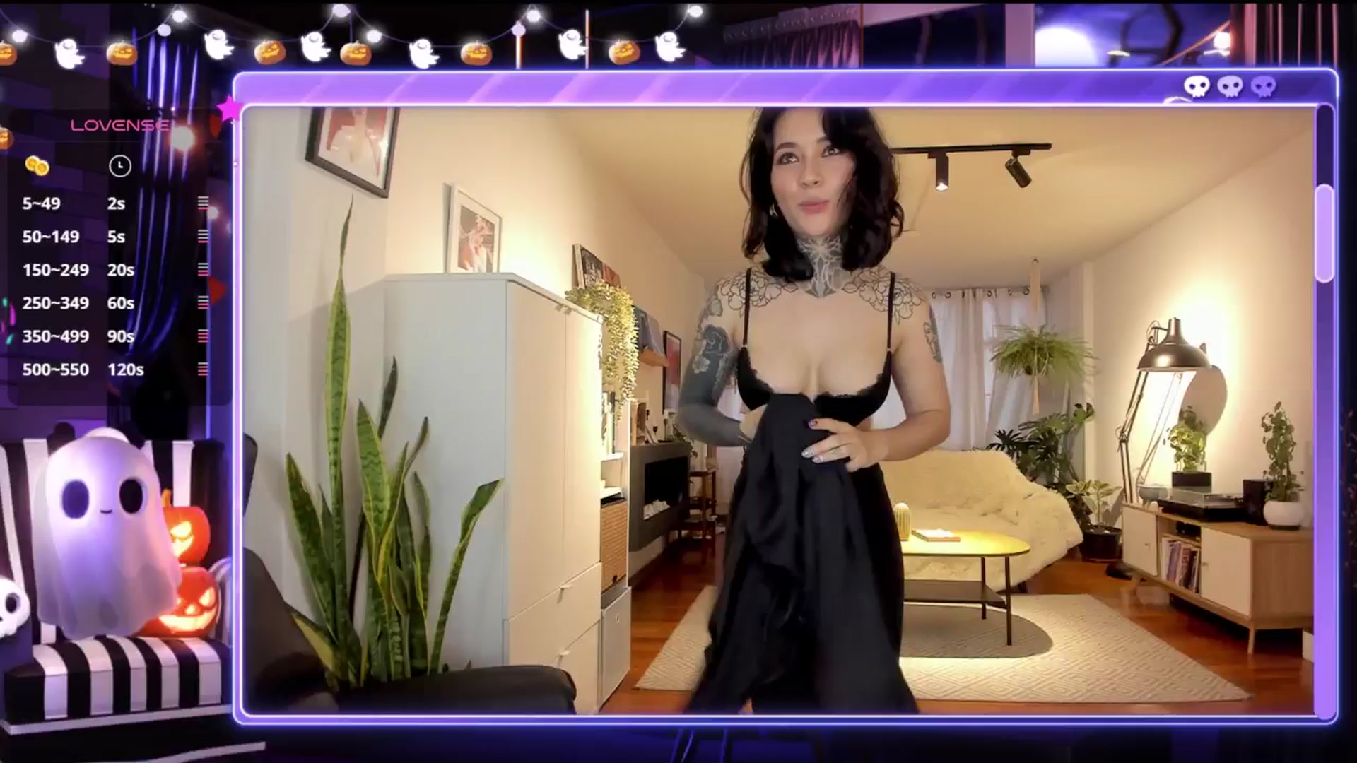 Gallery image thumbnail from Ysabeau's myfreecams stream on, 10/22/2024, 22:50 image 6 of 20