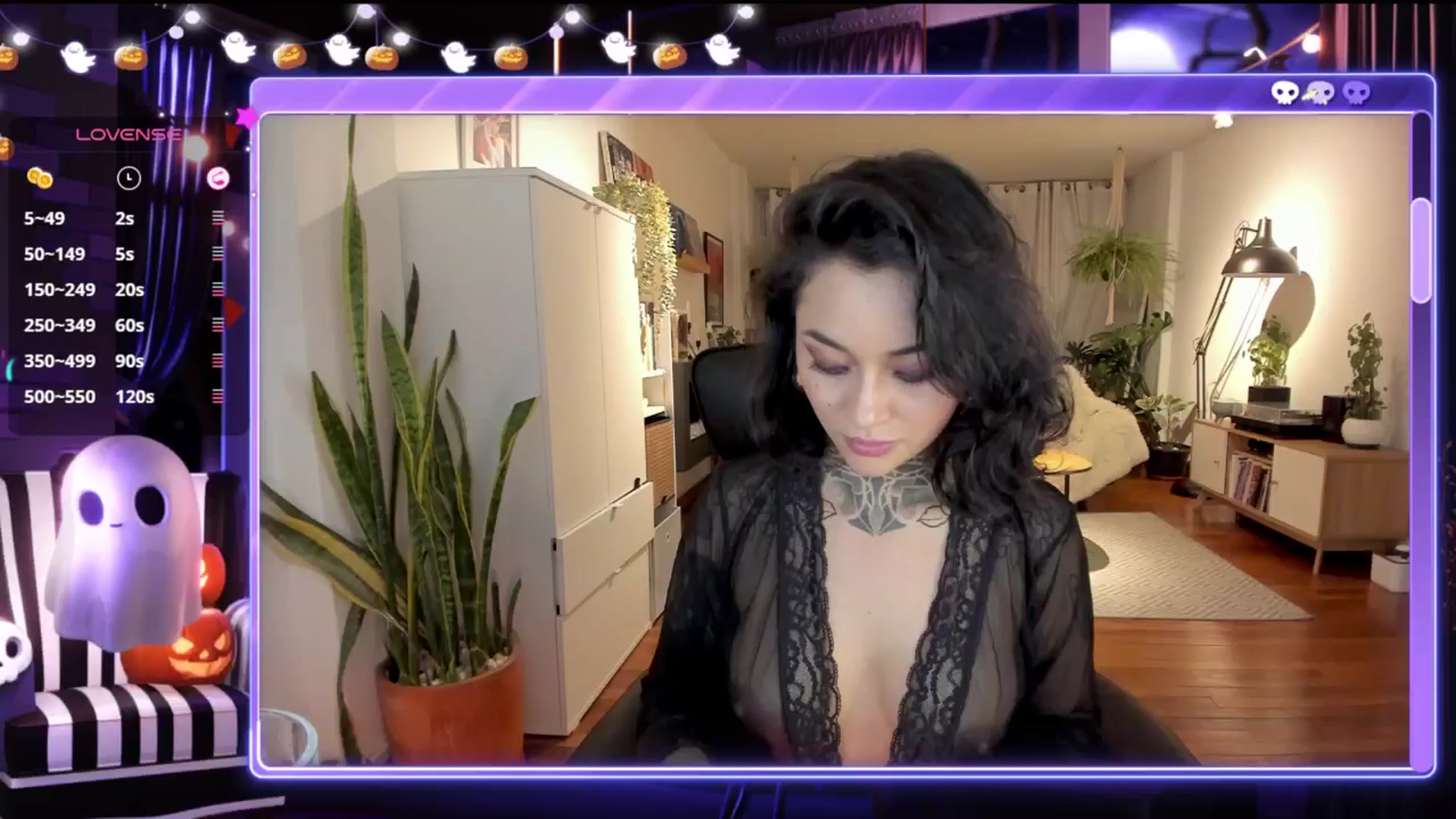 Gallery image thumbnail from Ysabeau's myfreecams stream on, 10/23/2024, 24:07 image 16 of 20