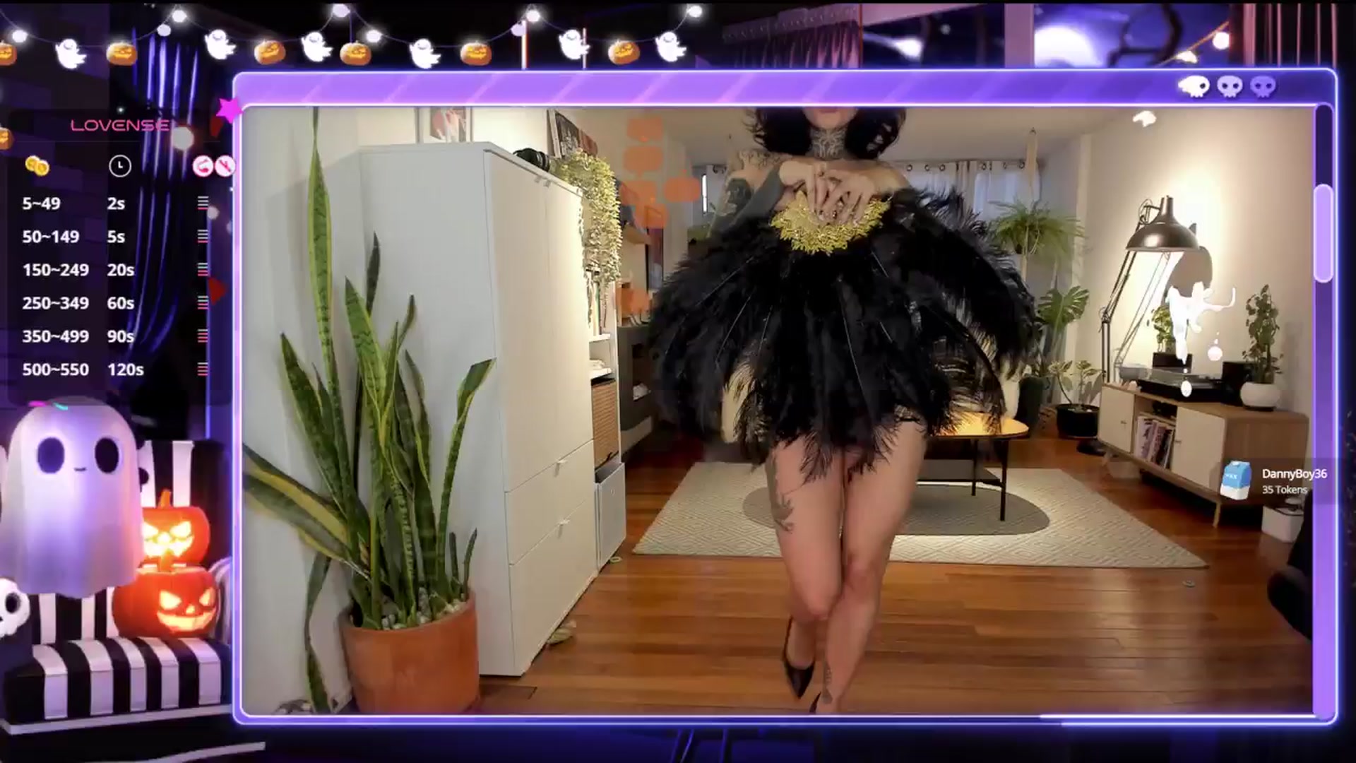 Gallery image thumbnail from Ysabeau's myfreecams stream on, 10/23/2024, 23:30 image 2 of 20