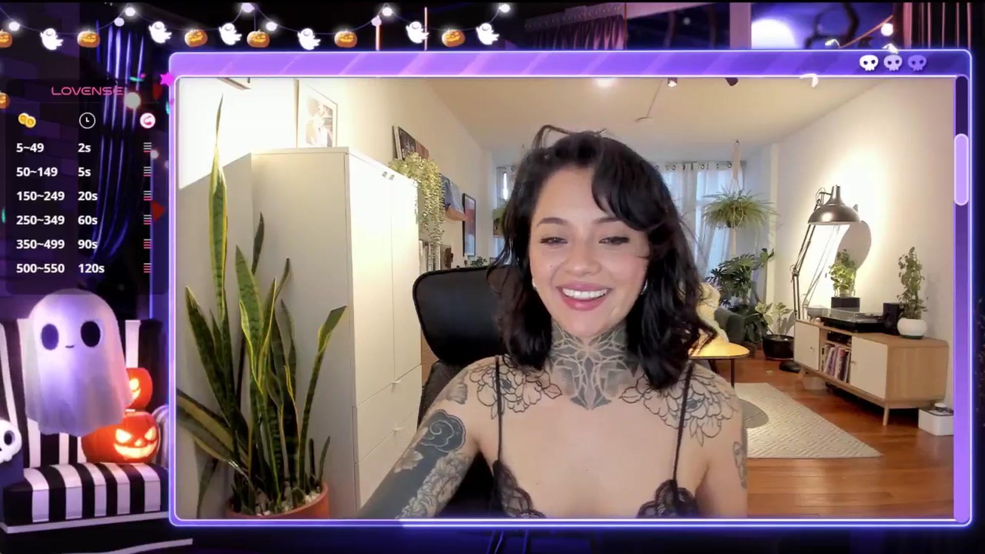 Gallery image thumbnail from Ysabeau's myfreecams stream on, 10/24/2024, 23:09 image 17 of 20