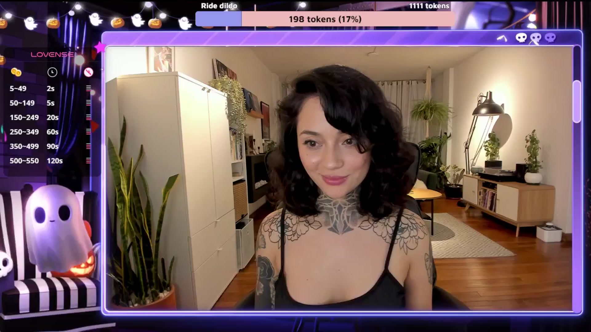 Gallery image thumbnail from Ysabeau's myfreecams stream on, 10/25/2024, 23:41 image 15 of 20