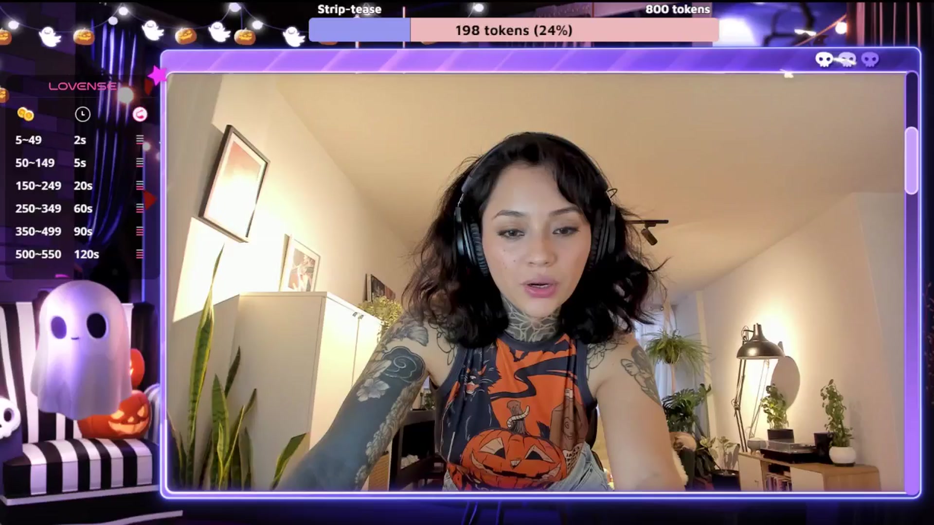Gallery image thumbnail from Ysabeau's myfreecams stream on, 10/26/2024, 23:30 image 6 of 20