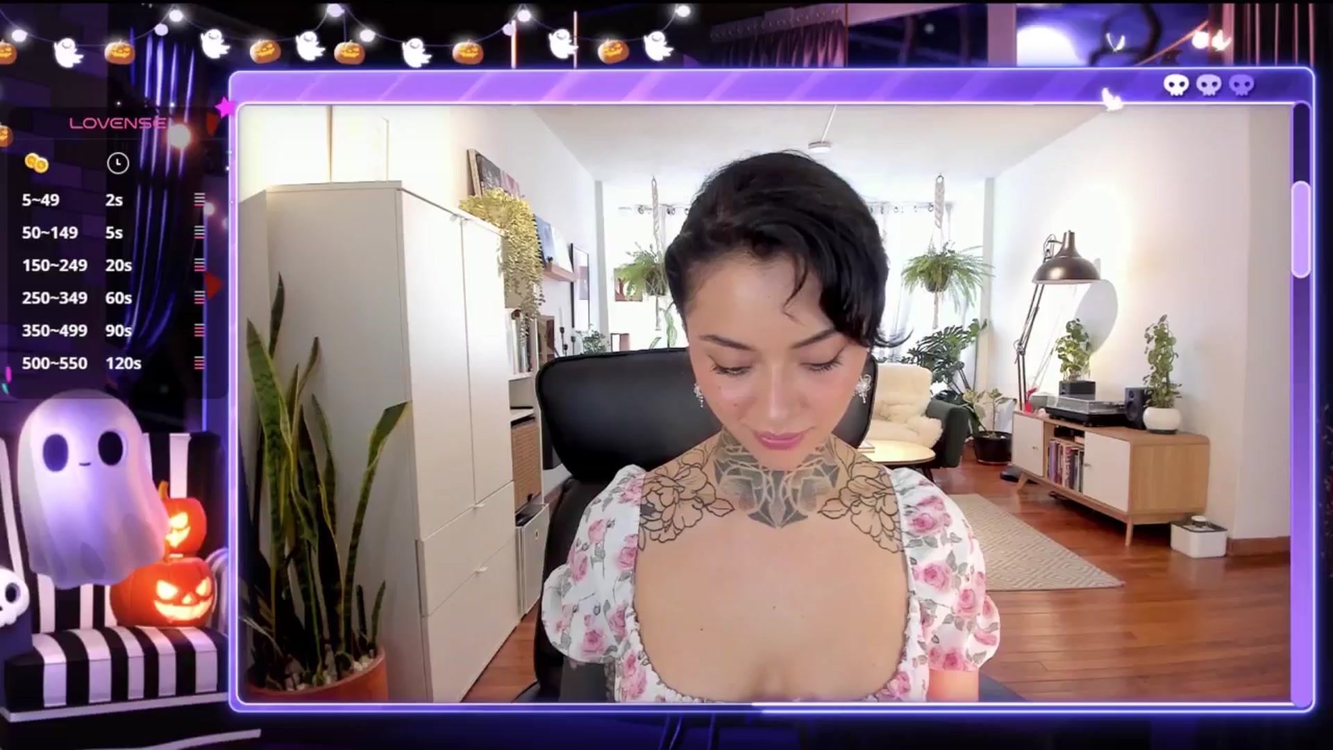 Gallery image thumbnail from Ysabeau's myfreecams stream on, 10/27/2024, 16:01 image 5 of 20