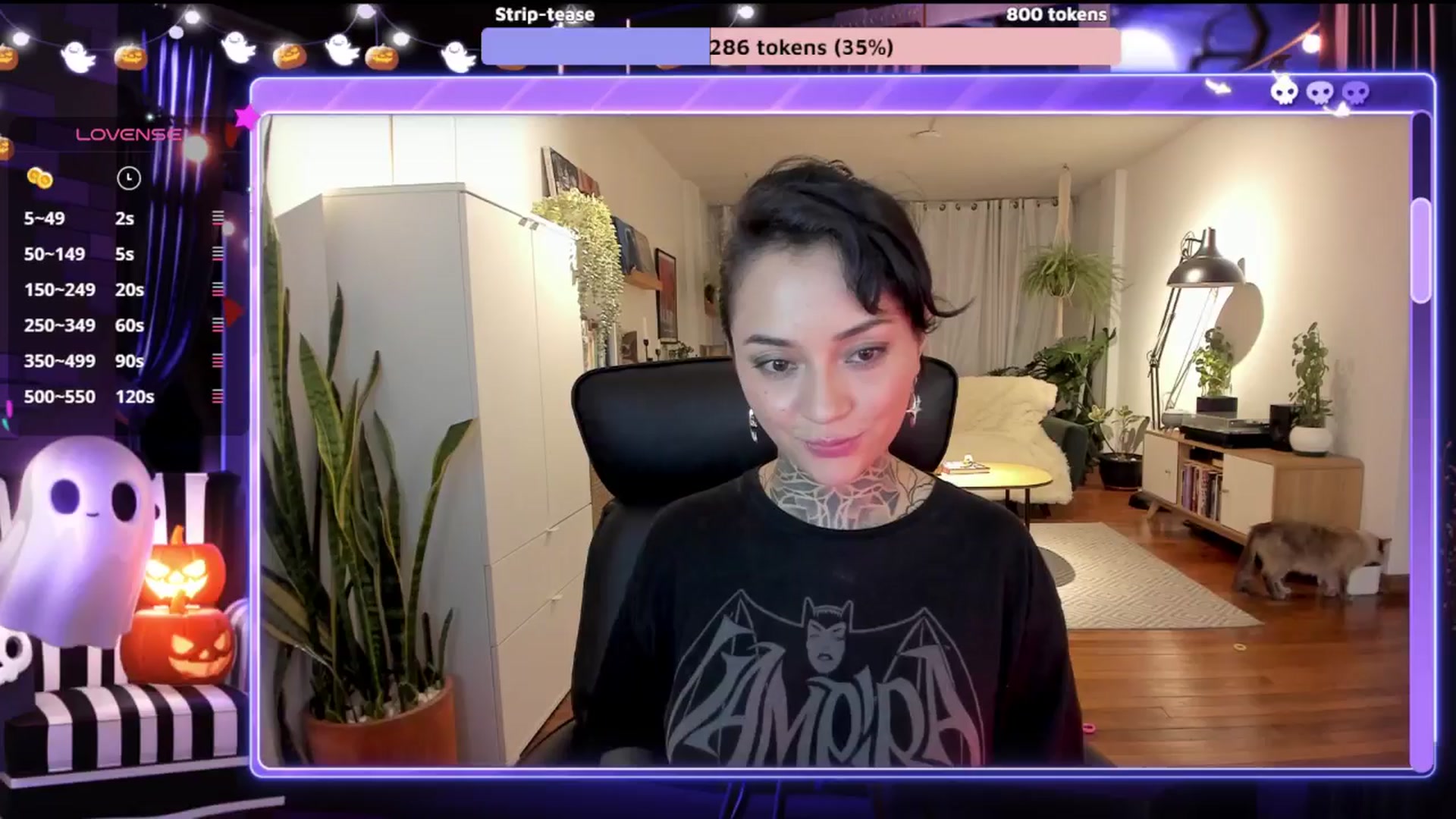 Gallery image thumbnail from Ysabeau's myfreecams stream on, 10/28/2024, 23:41 image 20 of 20