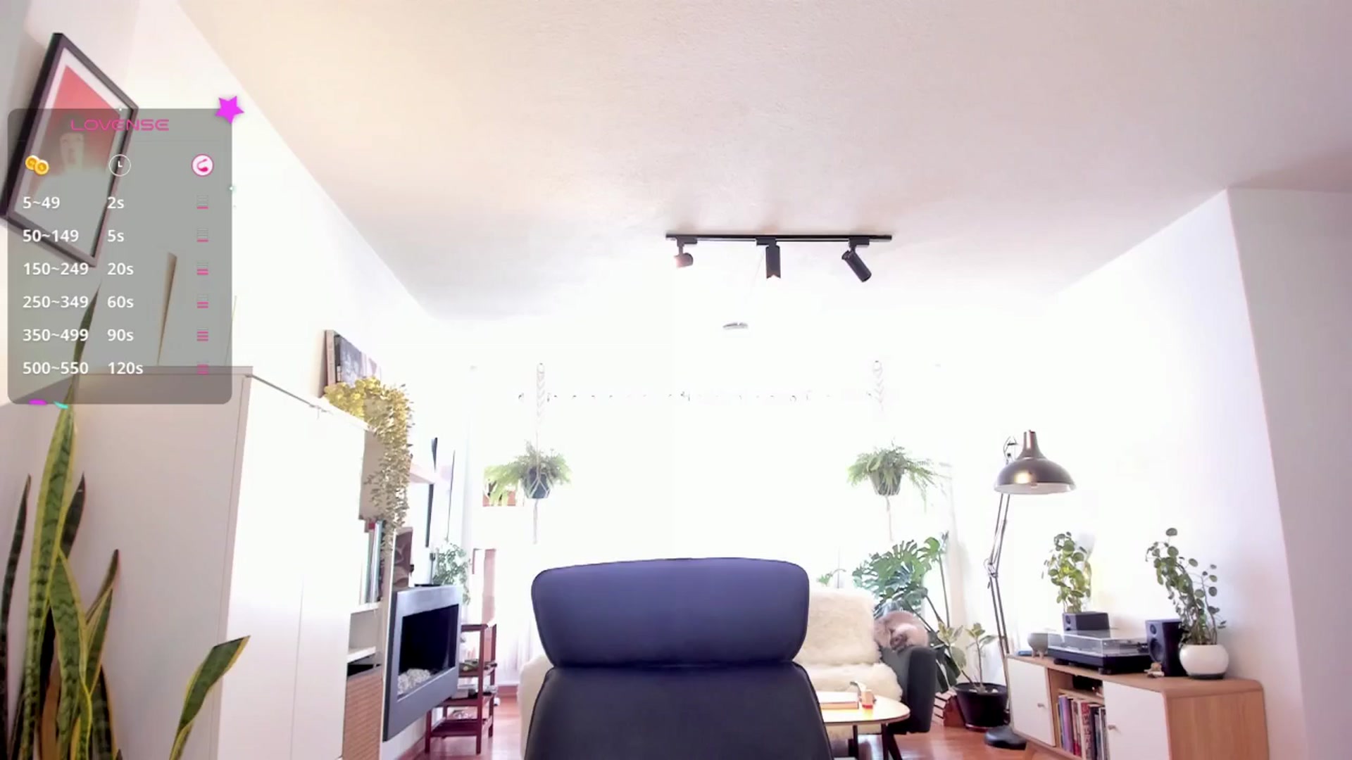 Gallery image thumbnail from Ysabeau's myfreecams stream on, 11/03/2024, 17:47 image 20 of 20
