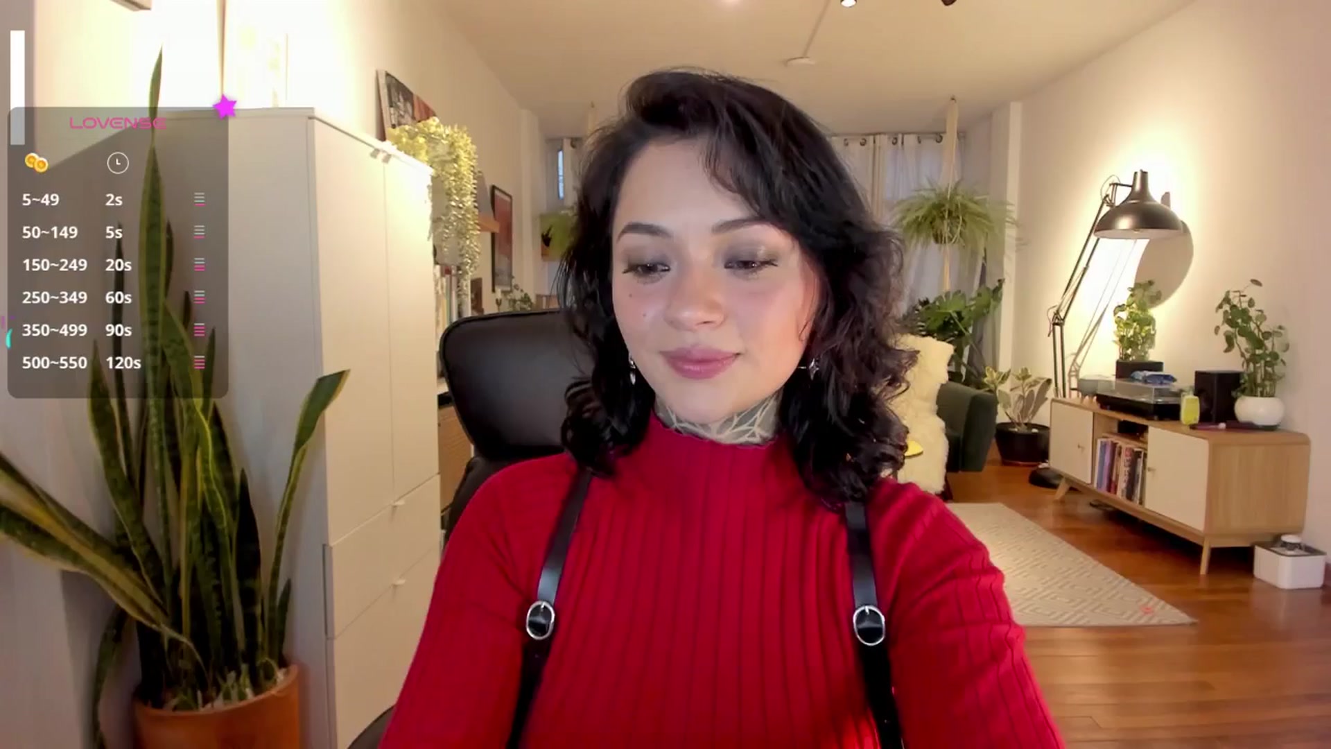 Gallery image thumbnail from Ysabeau's myfreecams stream on, 11/08/2024, 22:49 image 10 of 20