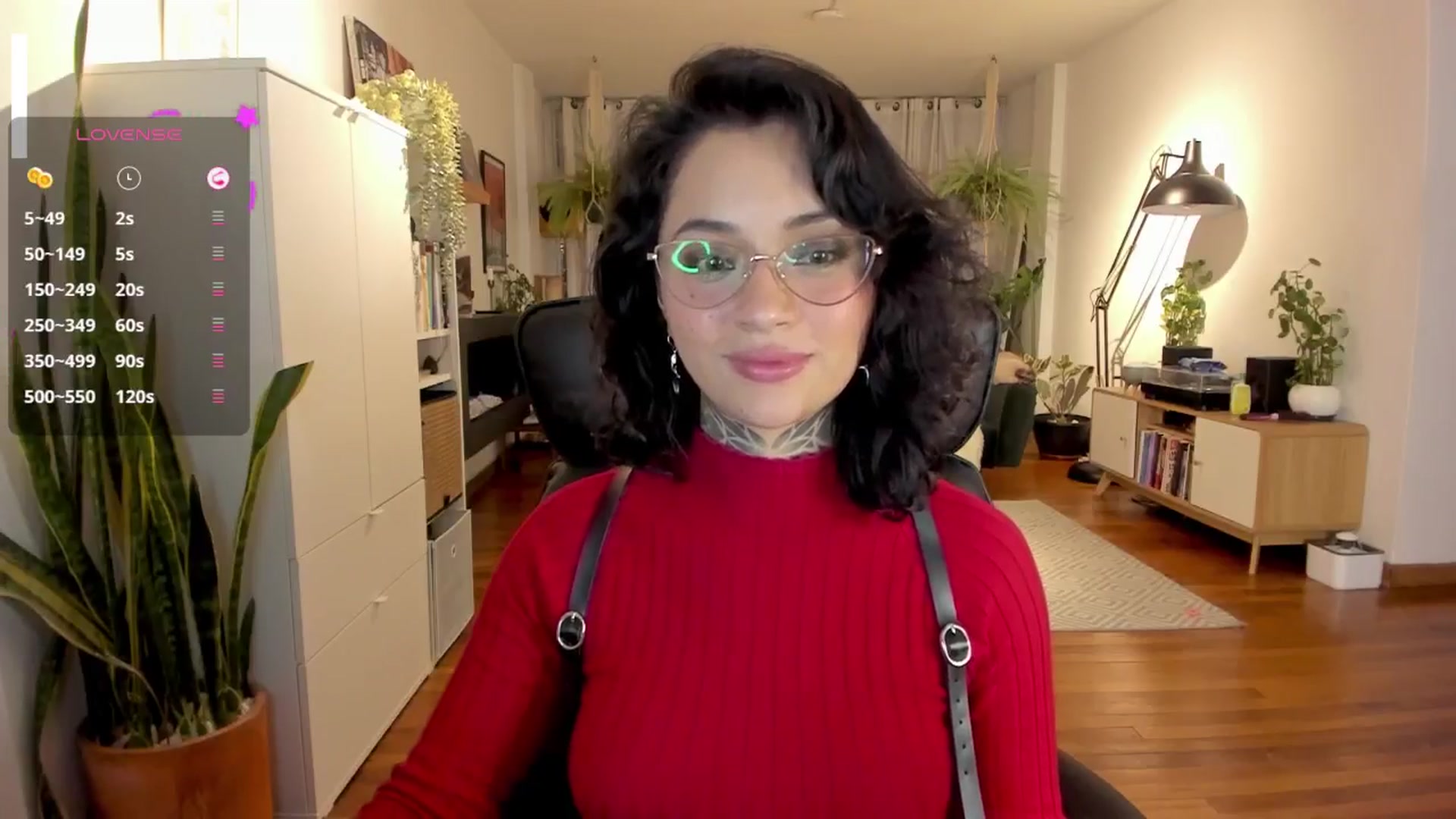 Gallery image thumbnail from Ysabeau's myfreecams stream on, 11/09/2024, 24:20 image 16 of 20