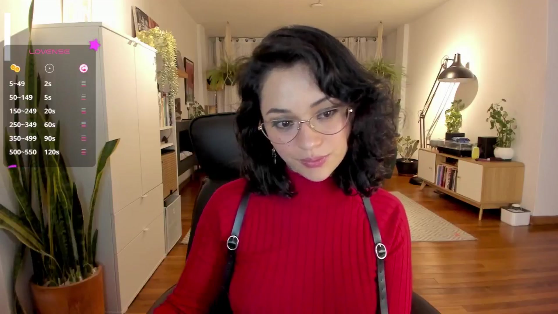 Gallery image thumbnail from Ysabeau's myfreecams stream on, 11/09/2024, 24:20 image 19 of 20
