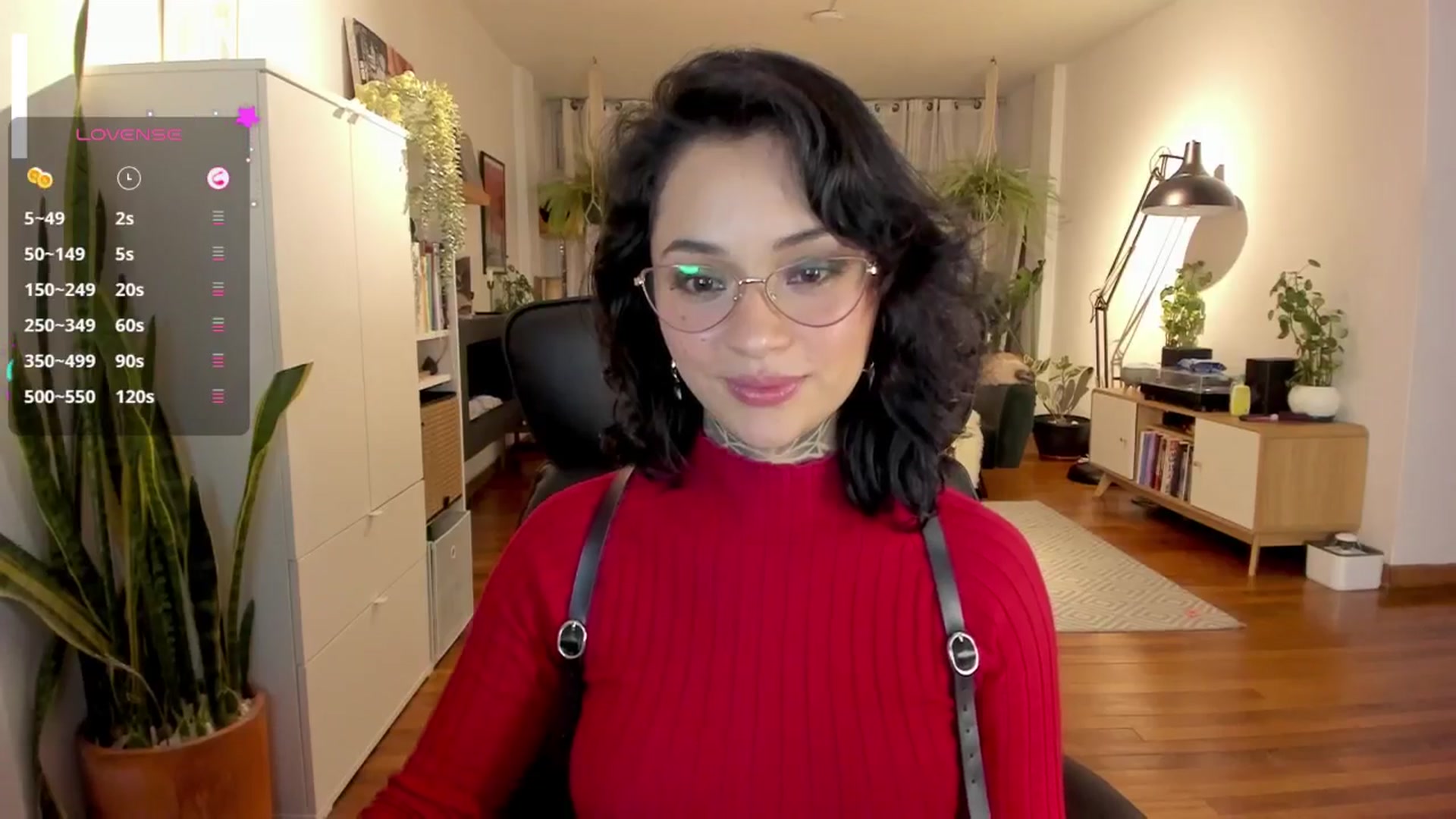 Gallery image thumbnail from Ysabeau's myfreecams stream on, 11/09/2024, 24:20 image 17 of 20