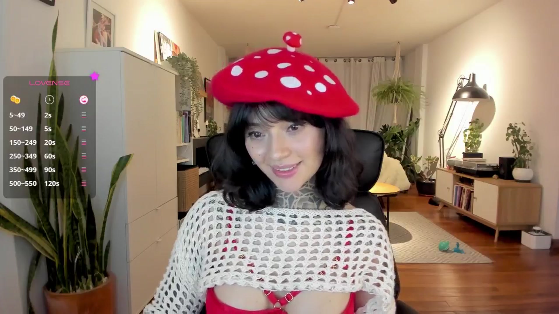 Gallery image thumbnail from Ysabeau's myfreecams stream on, 11/21/2024, 23:43 image 18 of 20