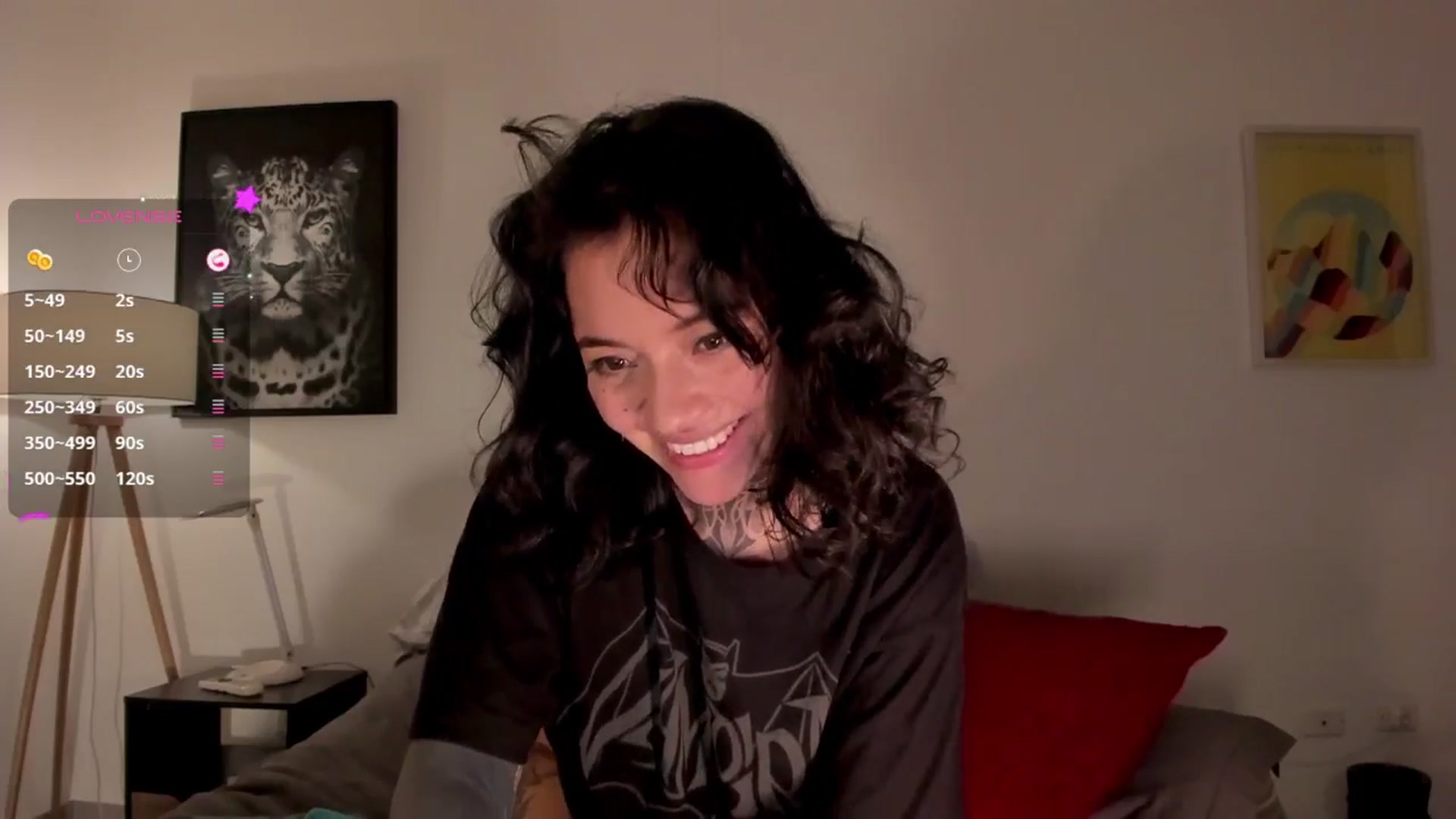 Gallery image thumbnail from Ysabeau's myfreecams stream on, 12/04/2024, 23:57 image 19 of 20