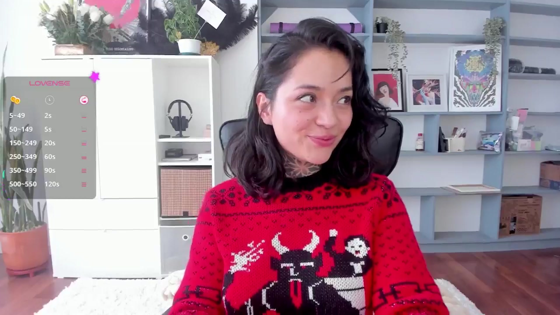 Gallery image thumbnail from Ysabeau's myfreecams stream on, 12/14/2024, 19:25 image 19 of 20