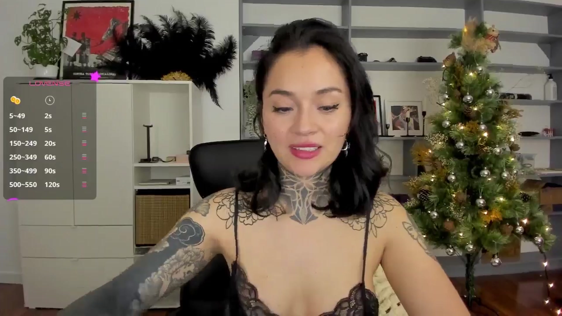 Gallery image thumbnail from Ysabeau's myfreecams stream on, 01/03/2025, 23:25 image 8 of 20