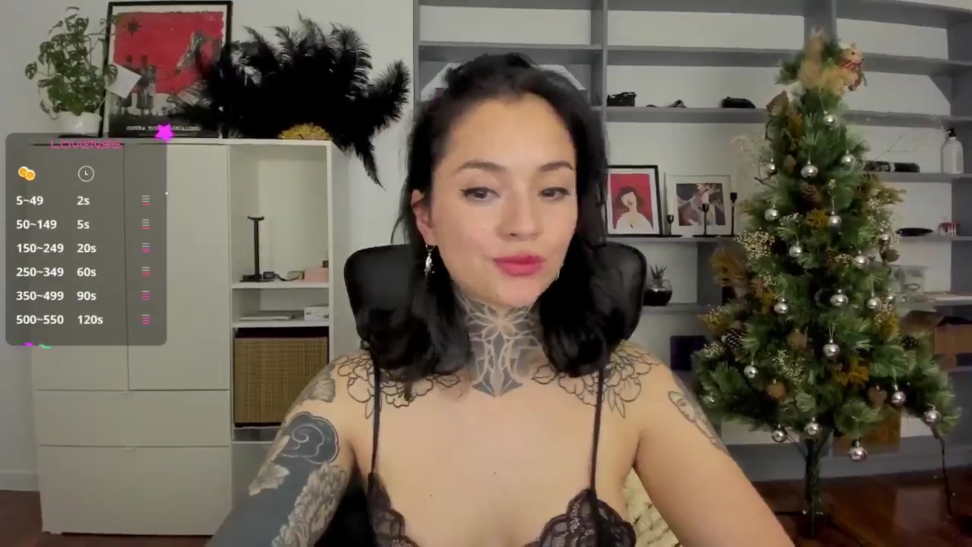 Gallery image thumbnail from Ysabeau's myfreecams stream on, 01/03/2025, 23:25 image 17 of 20