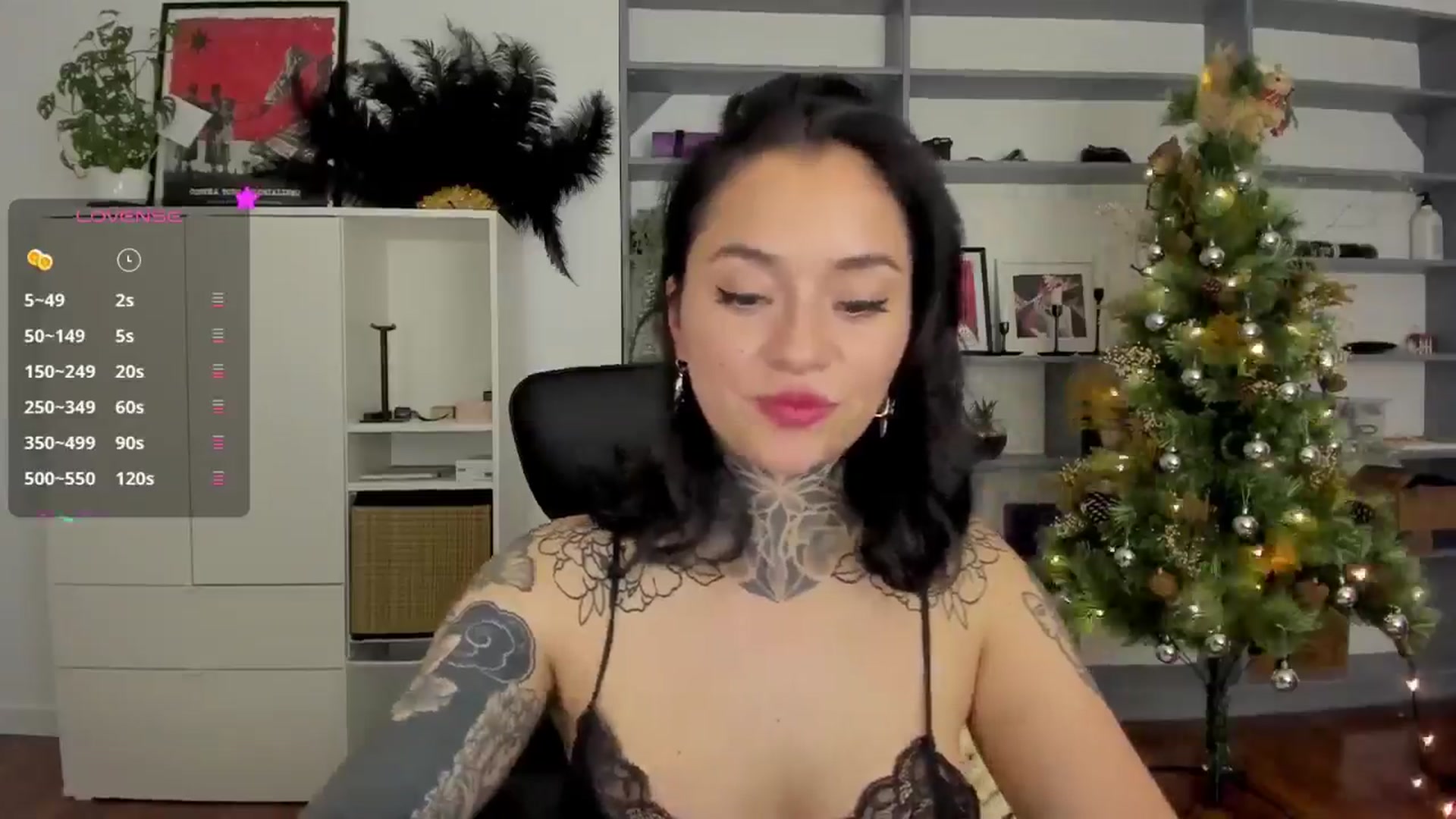 Gallery image thumbnail from Ysabeau's myfreecams stream on, 01/03/2025, 23:25 image 19 of 20