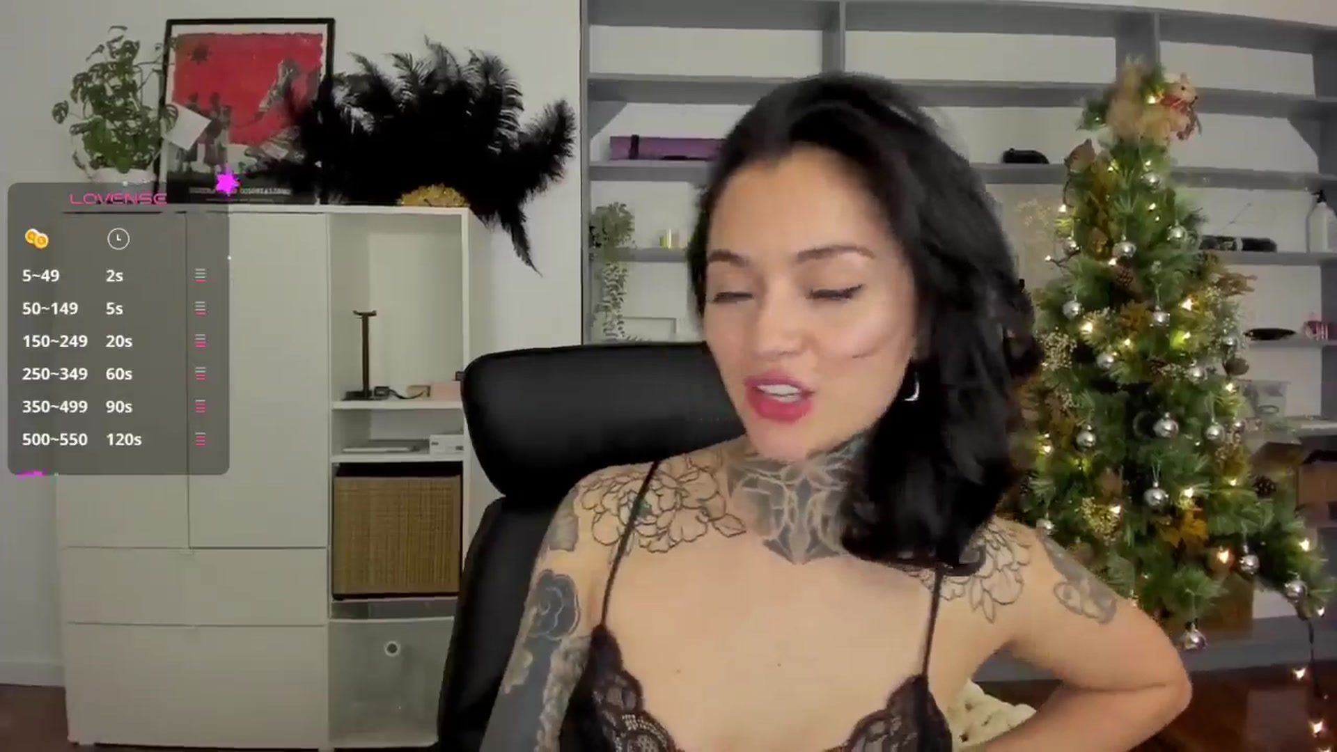 Gallery image thumbnail from Ysabeau's myfreecams stream on, 01/03/2025, 23:25 image 3 of 20
