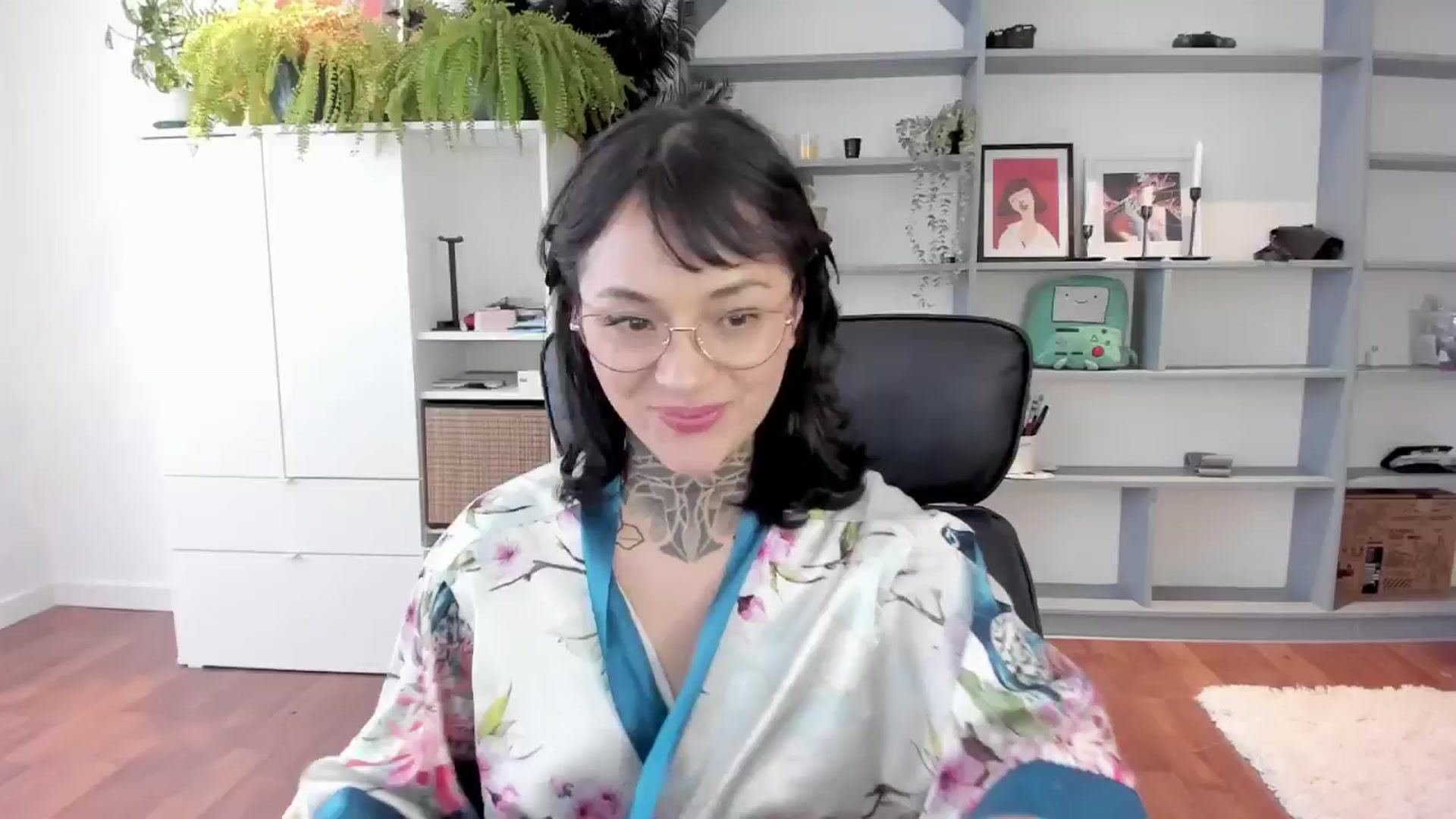 Gallery image thumbnail from Ysabeau's myfreecams stream on, 01/11/2025, 19:01 image 9 of 20