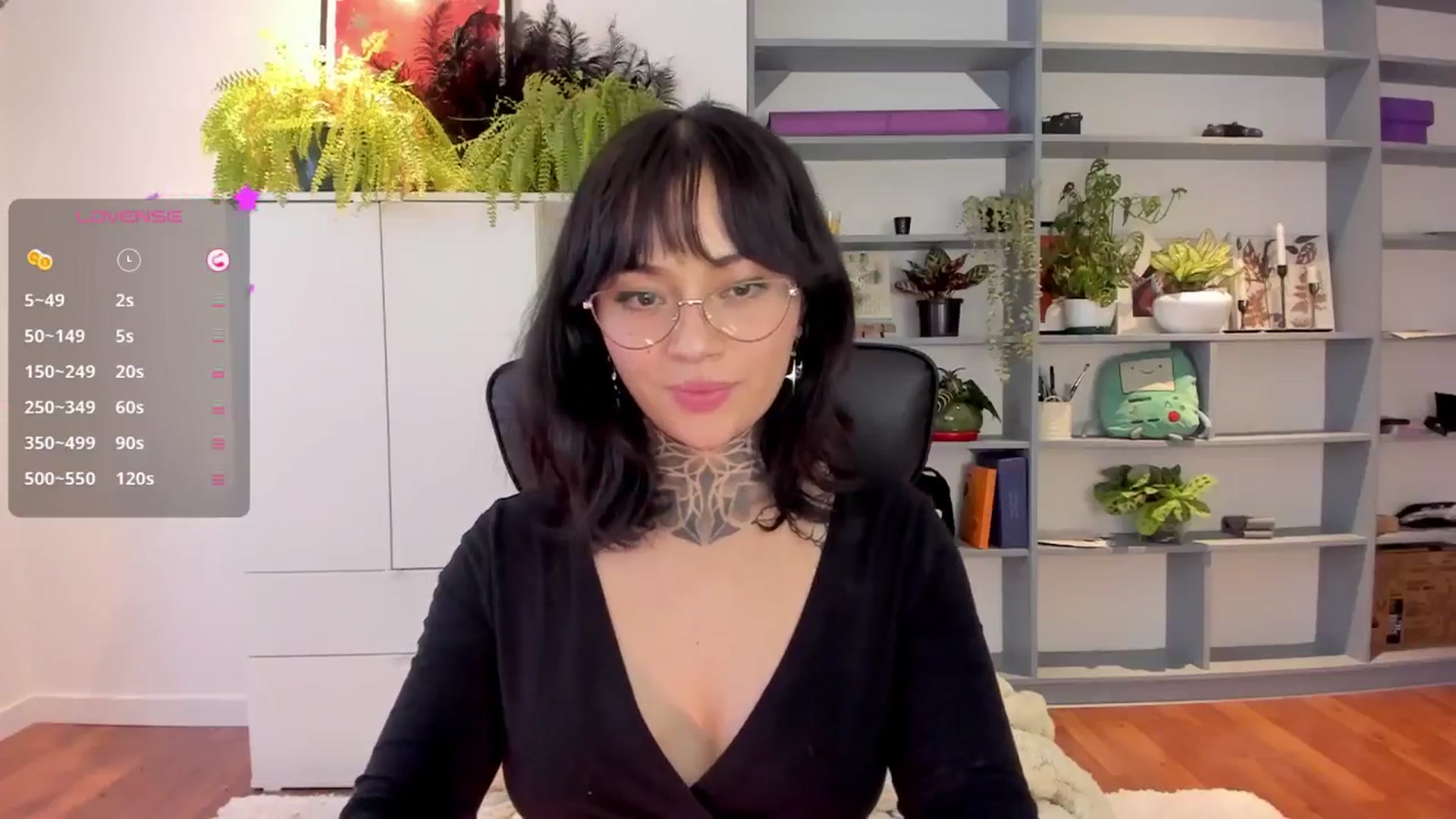 Gallery image thumbnail from Ysabeau's myfreecams stream on, 01/22/2025, 22:04 image 16 of 20