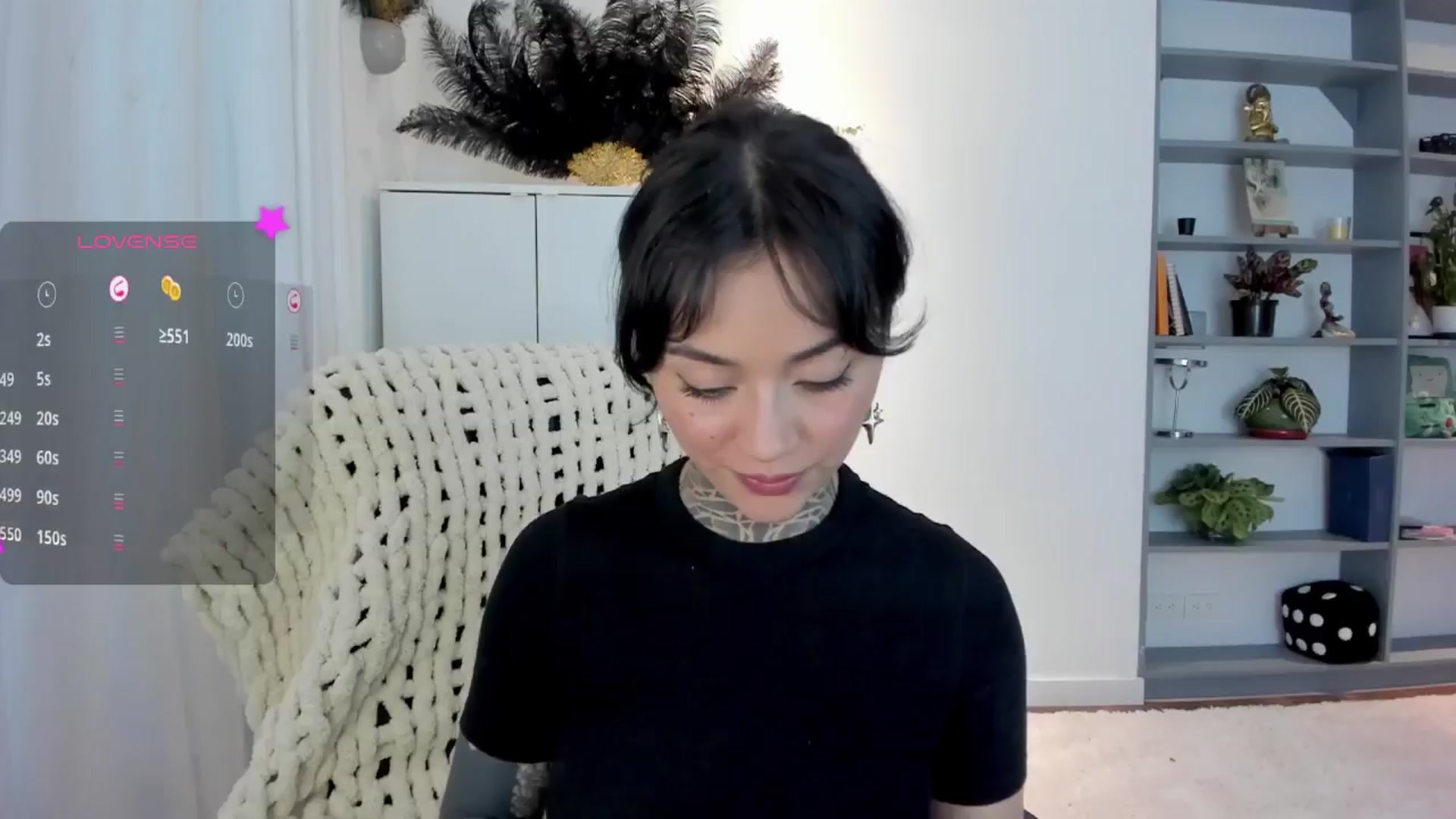 Gallery image thumbnail from Ysabeau's myfreecams stream on, 01/25/2025, 24:02 image 6 of 20
