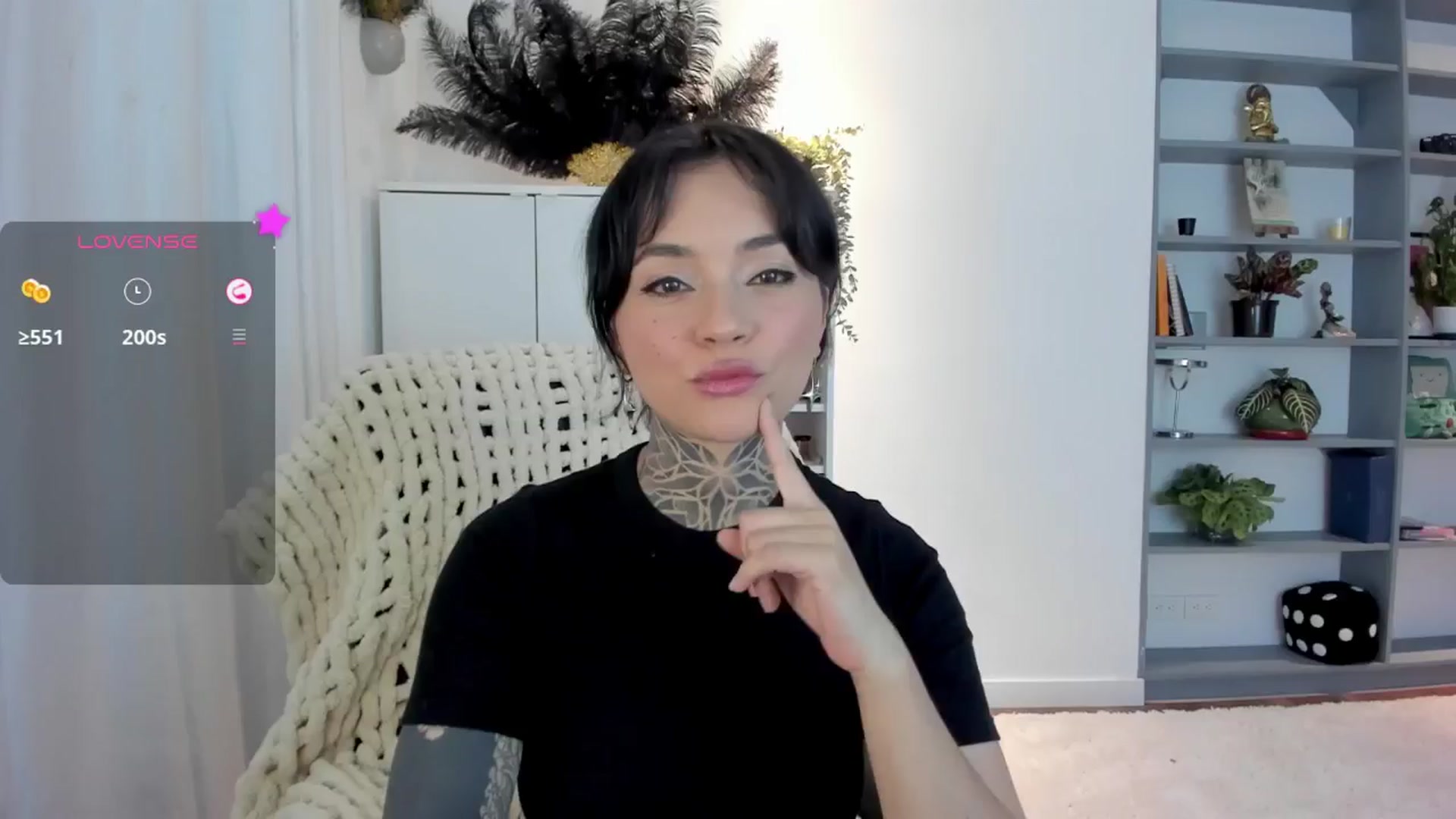 Gallery image thumbnail from Ysabeau's myfreecams stream on, 01/25/2025, 24:02 image 9 of 20