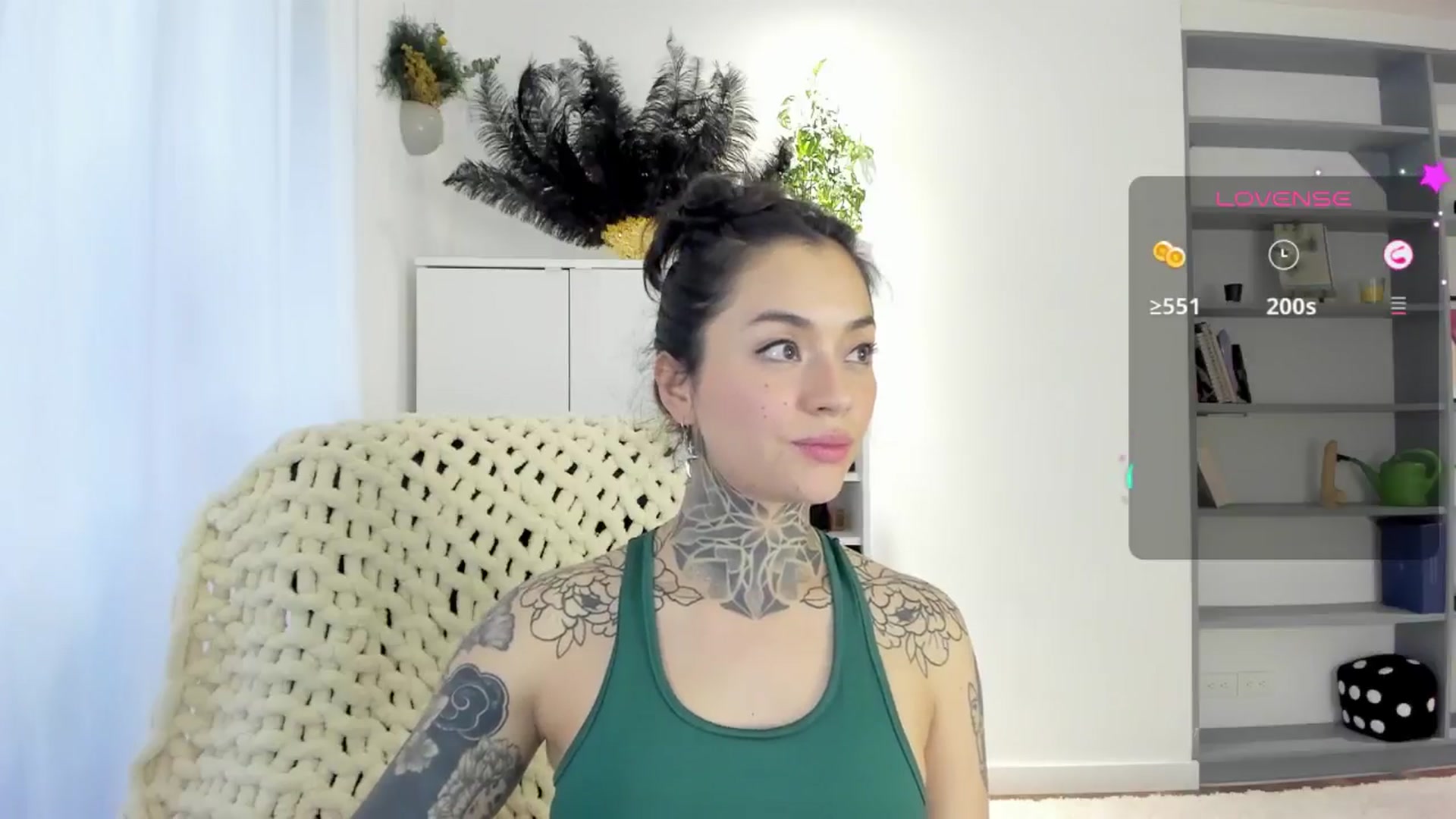 Gallery image thumbnail from Ysabeau's myfreecams stream on, 01/25/2025, 23:23 image 11 of 20