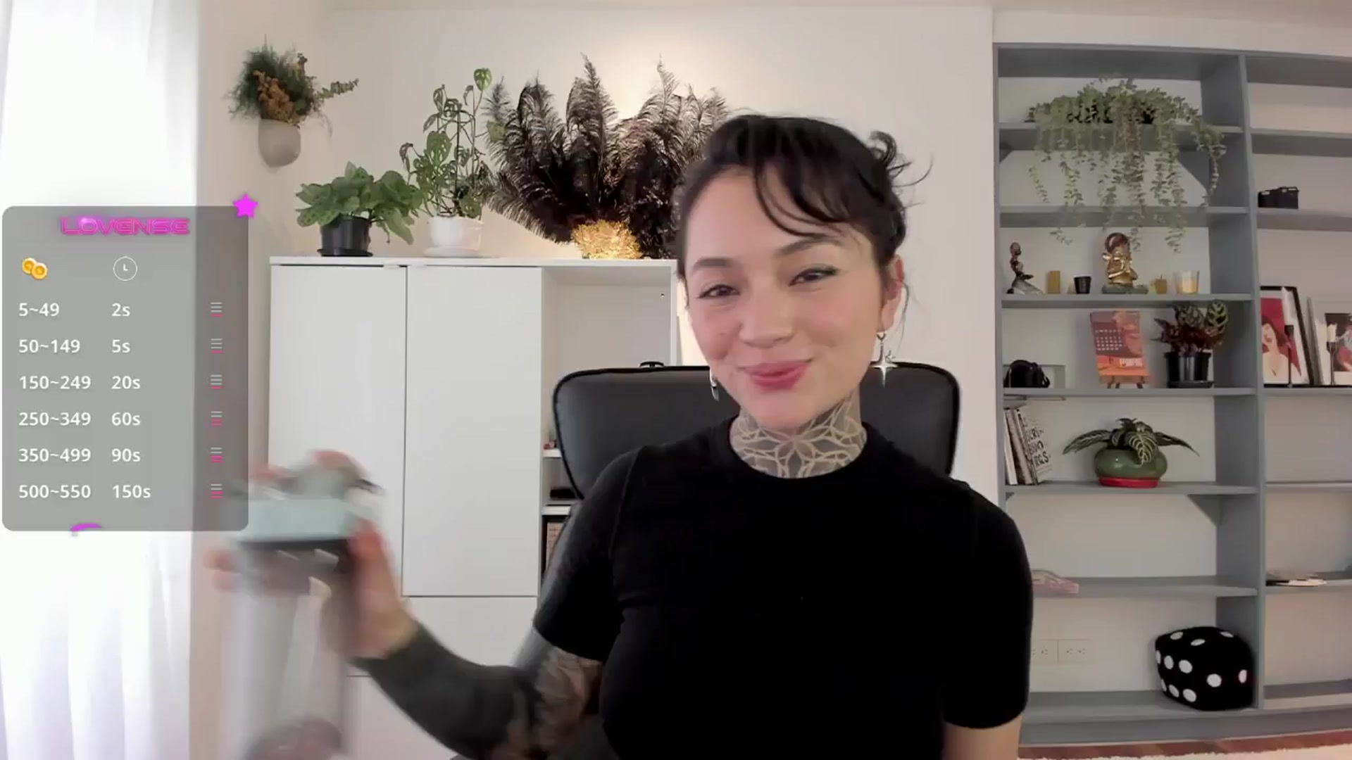 Gallery image thumbnail from Ysabeau's myfreecams stream on, 02/26/2025, 23:00 image 1 of 20