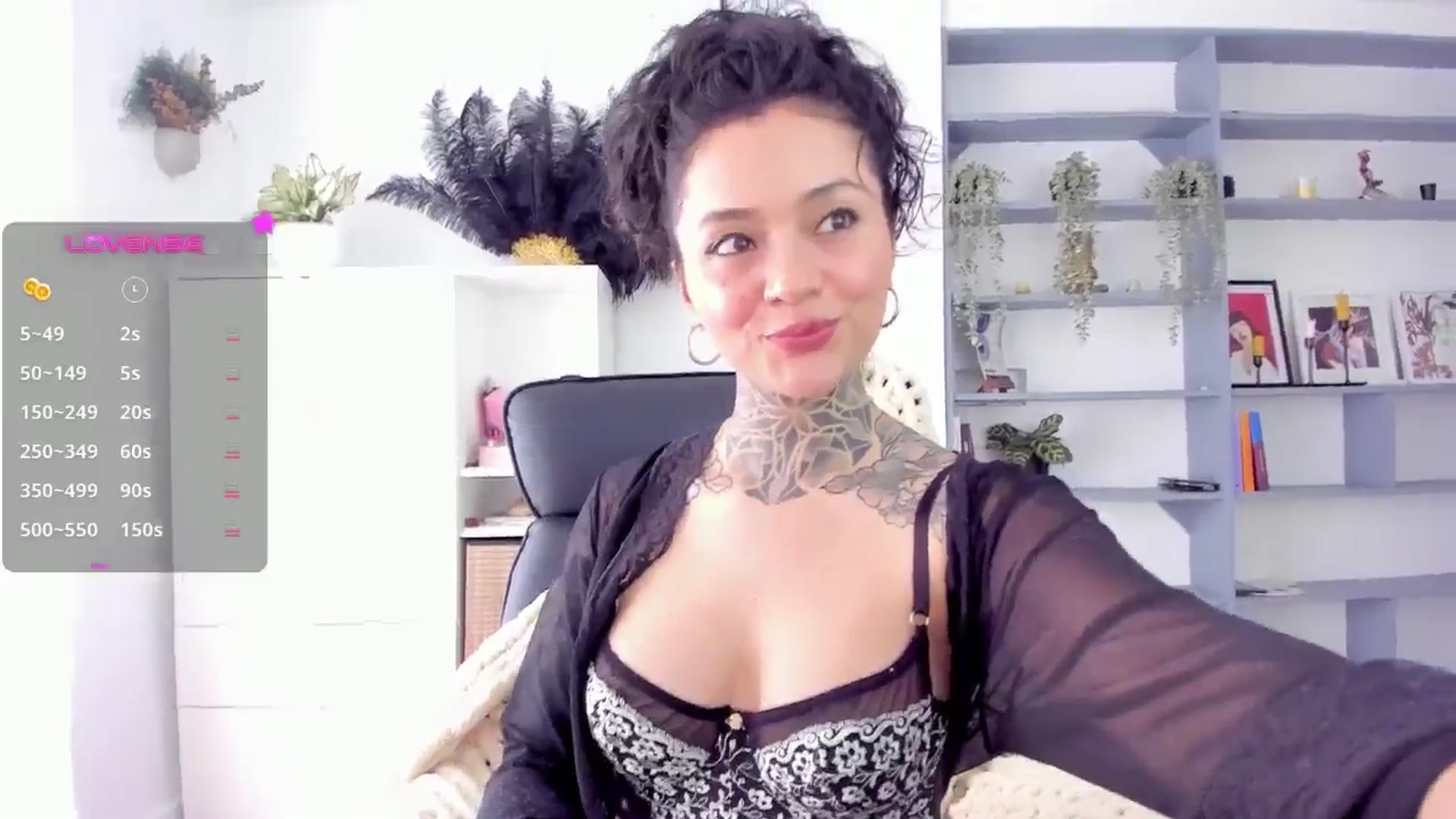 Gallery image thumbnail from Ysabeau's myfreecams stream on, 03/22/2025, 16:46 image 18 of 20