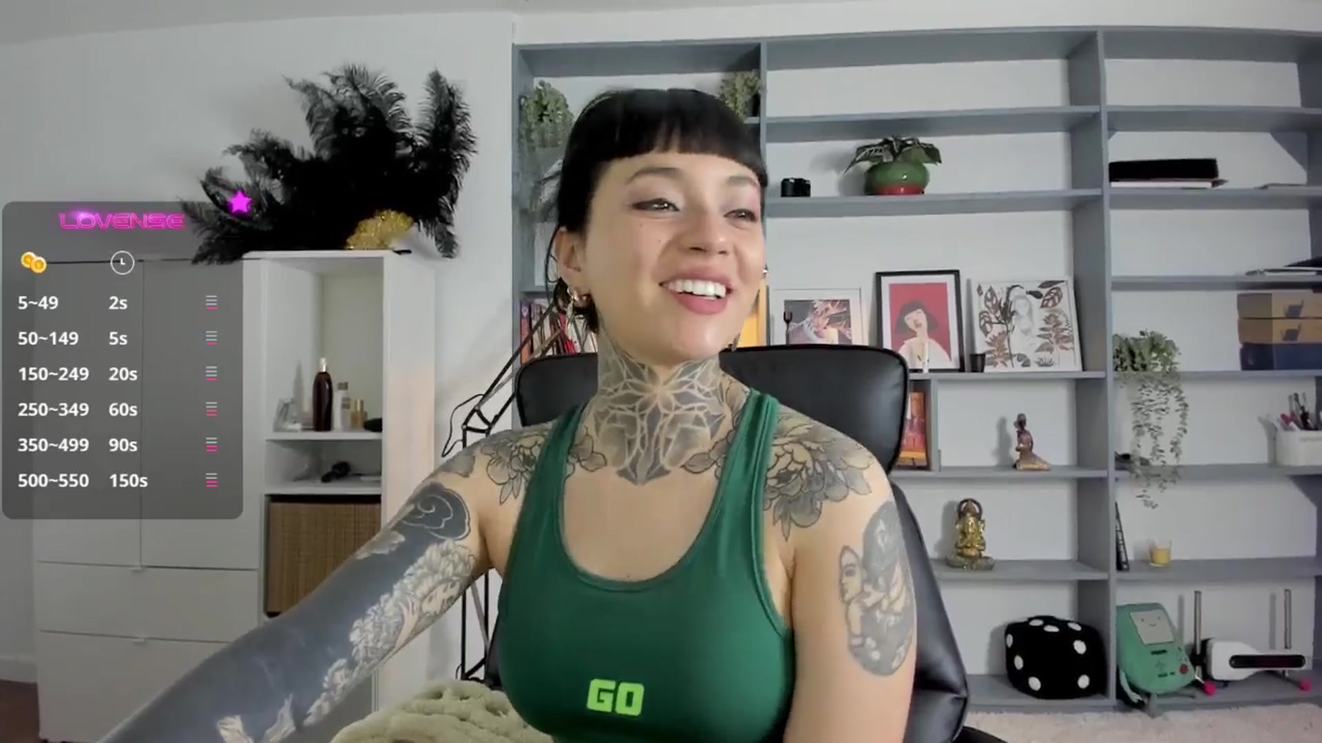 Gallery image thumbnail from Ysabeau's myfreecams stream on, 04/15/2025, 01:25 image 20 of 20