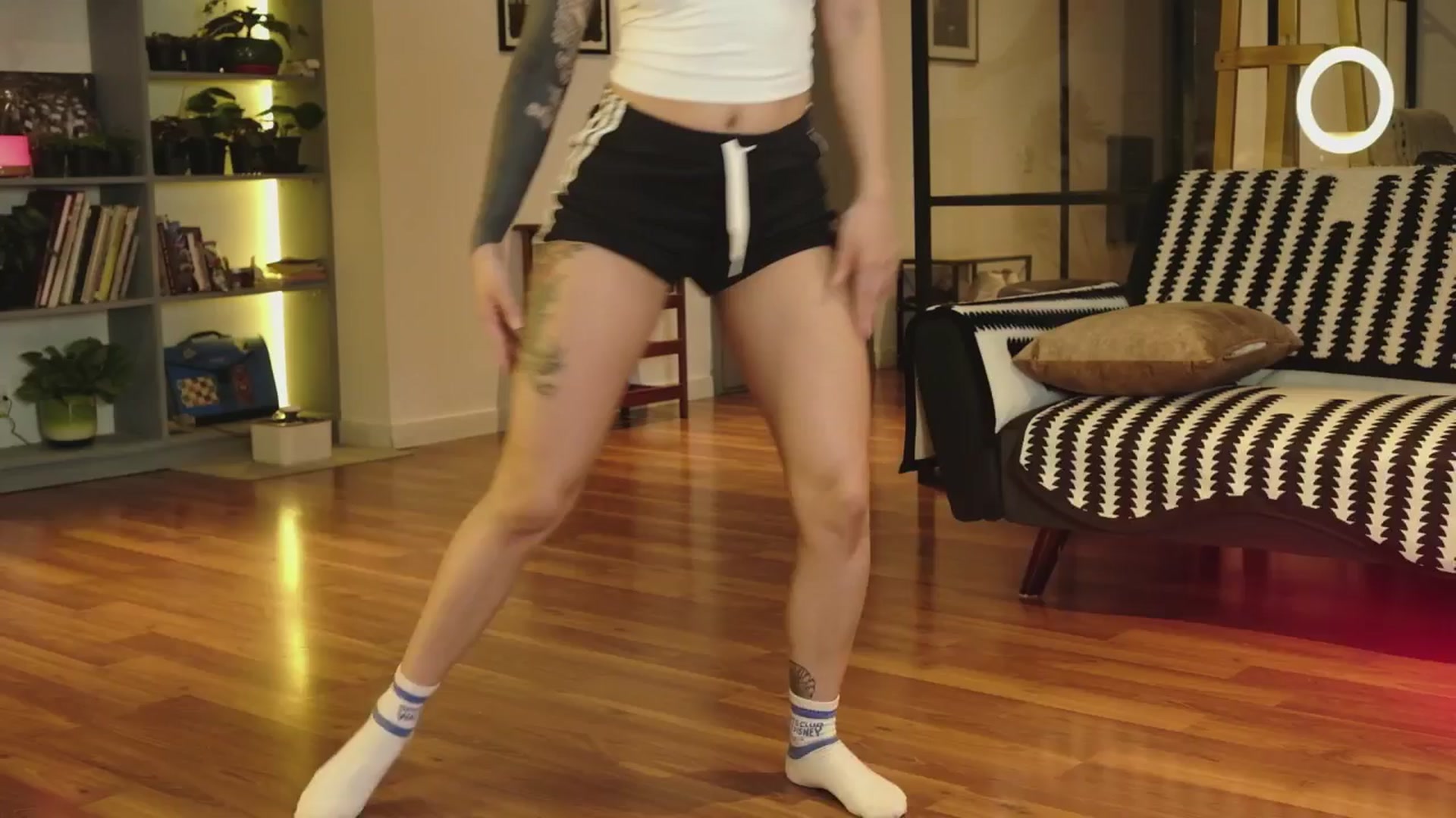 Gallery image thumbnail from Ysabeau's myfreecams stream on, 04/25/2025, 01:23 image 12 of 20