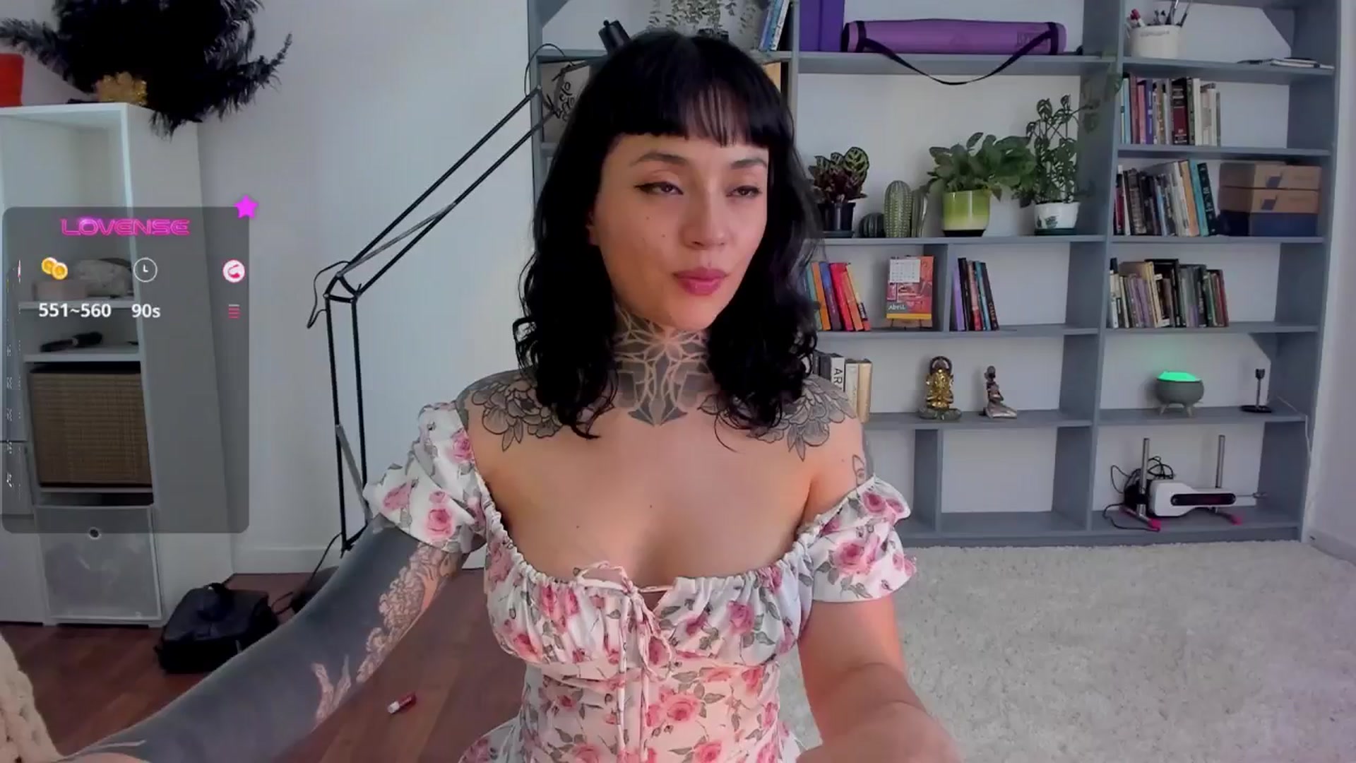 Gallery image thumbnail from Ysabeau's myfreecams stream on, 04/25/2025, 23:56 image 20 of 20