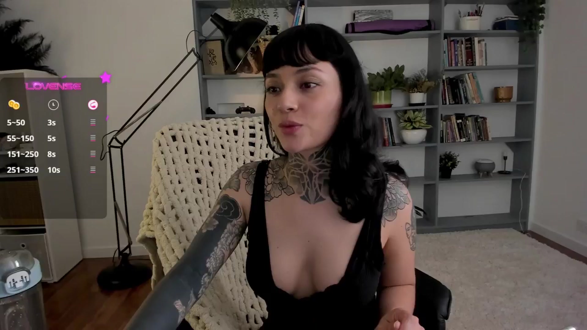 Gallery image thumbnail from Ysabeau's myfreecams stream on, 05/14/2025, 01:47 image 20 of 20